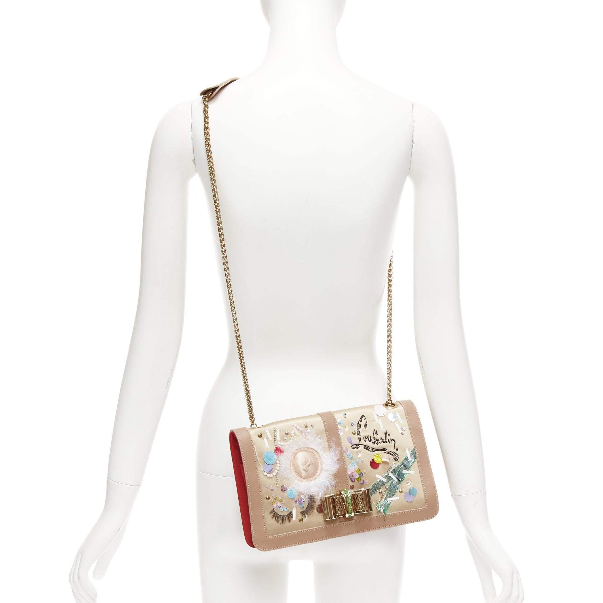 raro CHRISTIAN LOUBOUTIN Sweet Charity Make Up abbellimenti beige pochette crossbody
Riferimento: TGAS/D01142
Marchio: Christian Louboutin
Model: Sweet Charity
Materiale: Pelle, Tessuto
Colore: Beige, Multicolore
Modello: Tinta unita
Chiusura: