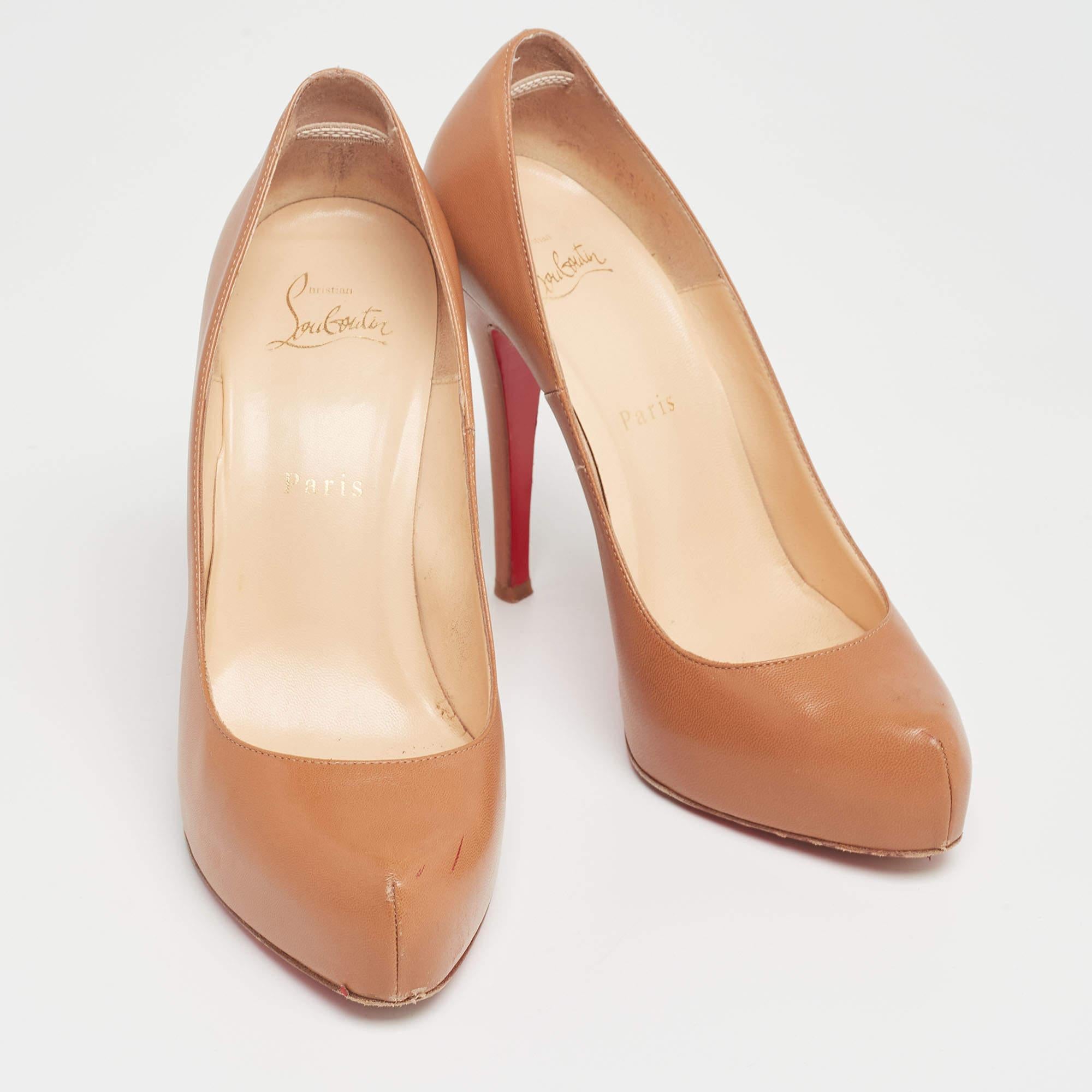 Brown Christian Louboutin Tan Leather Rolando Pumps Size 37.5 For Sale