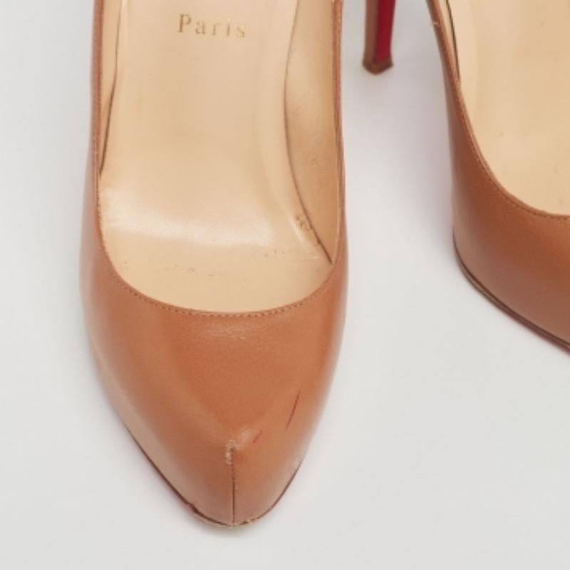 Women's Christian Louboutin Tan Leather Rolando Pumps Size 37.5 For Sale