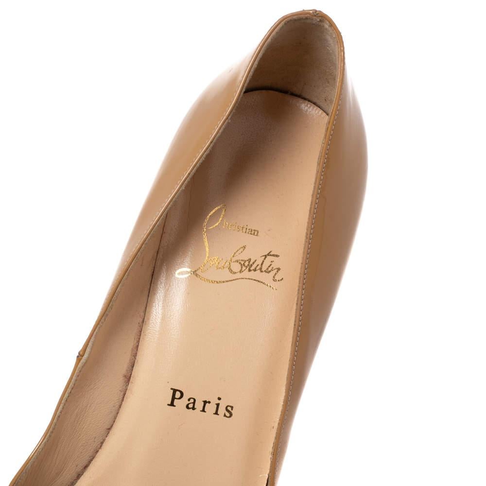 Christian Louboutin Tan Patent Leather Very Prive Pumps Size 39.5 For Sale 1