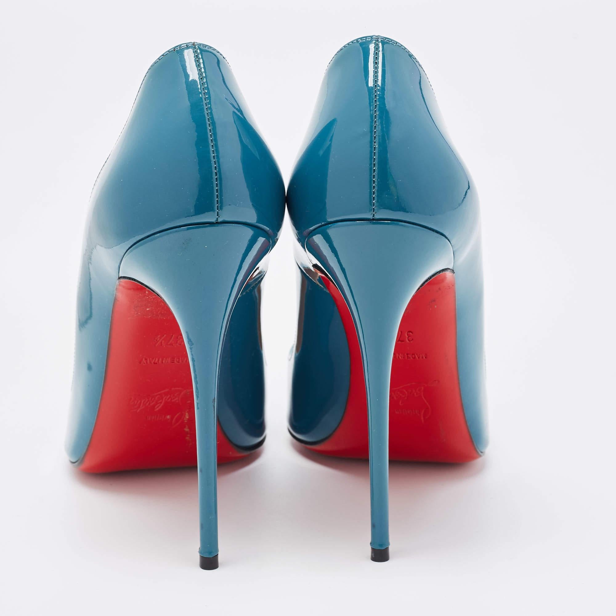 Christian Louboutin Teal Patent Leather So Kate Pumps Size 37.5 In Good Condition In Dubai, Al Qouz 2