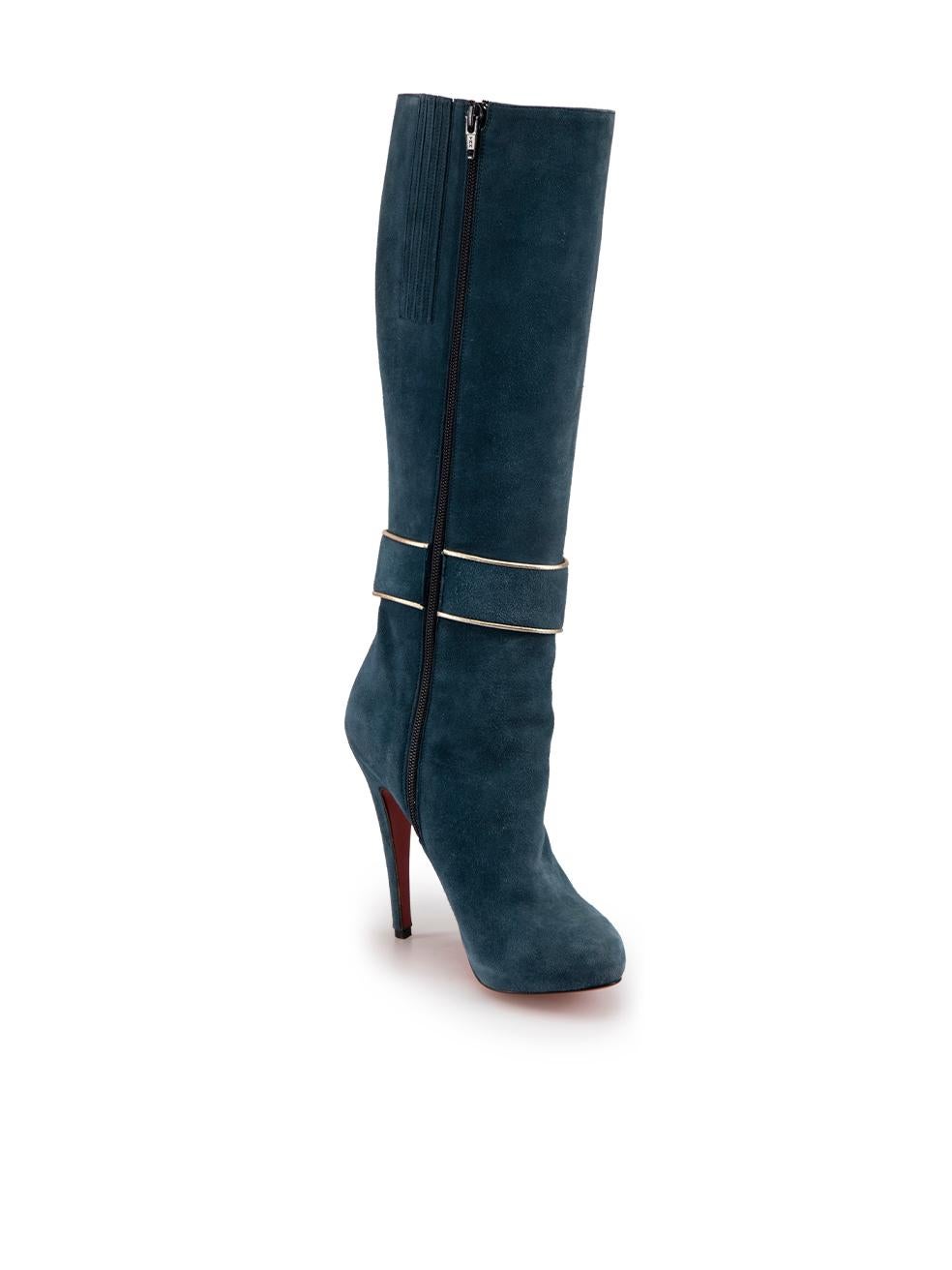 CONDITION is Good. Minor wear to boots is evident. Light wear to uppers with spots of mild abrasion found throughout. Hardly any wear to outsoles seen on this used Christian Louboutin designer resale item.

Details
Teal
Suede
Knee high boots
Almond
