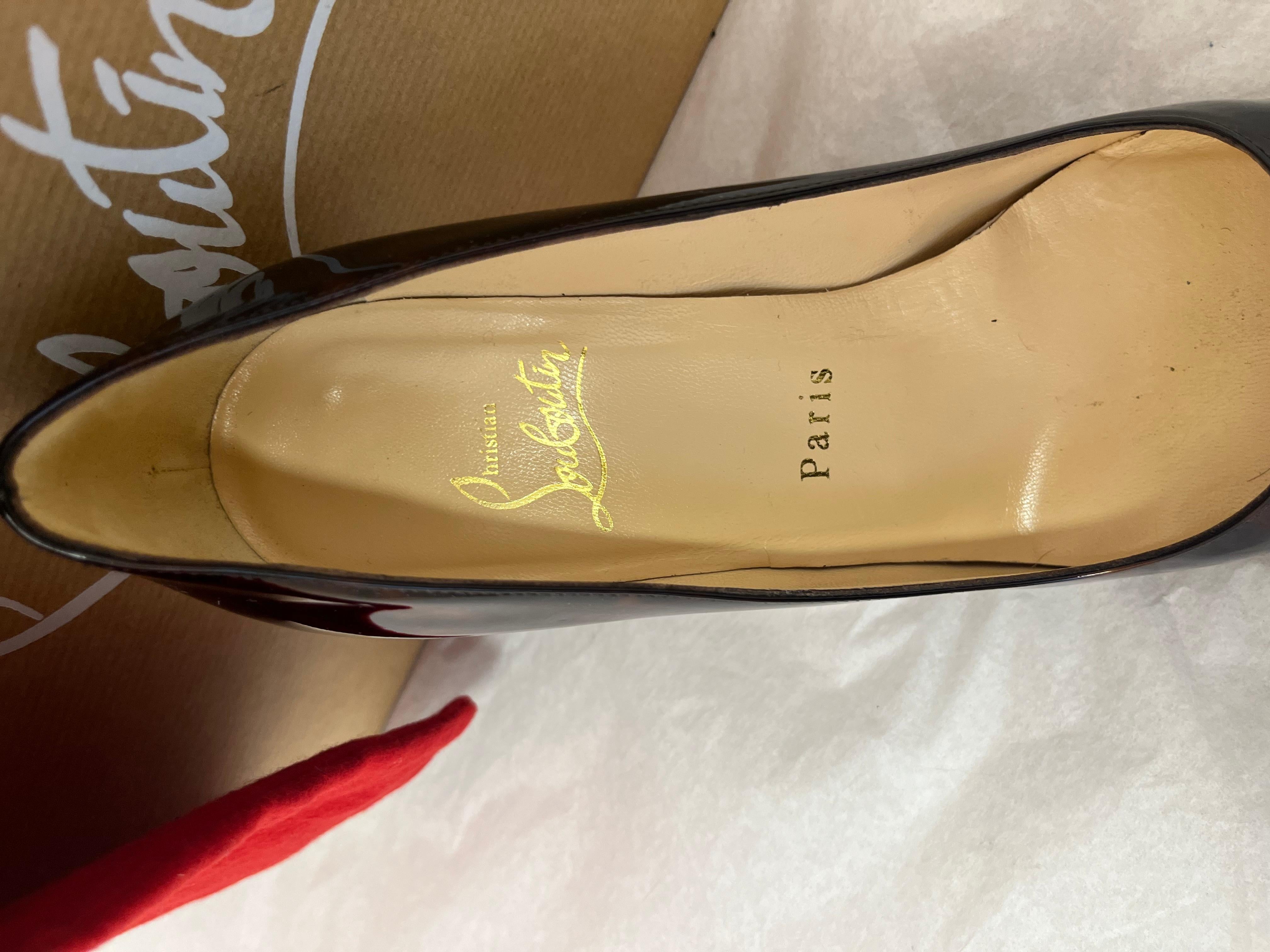 Christian Louboutin Lackschuhe 6,5 mit Schildpattmuster und Schildpattmuster mit Schachtel im Angebot 1