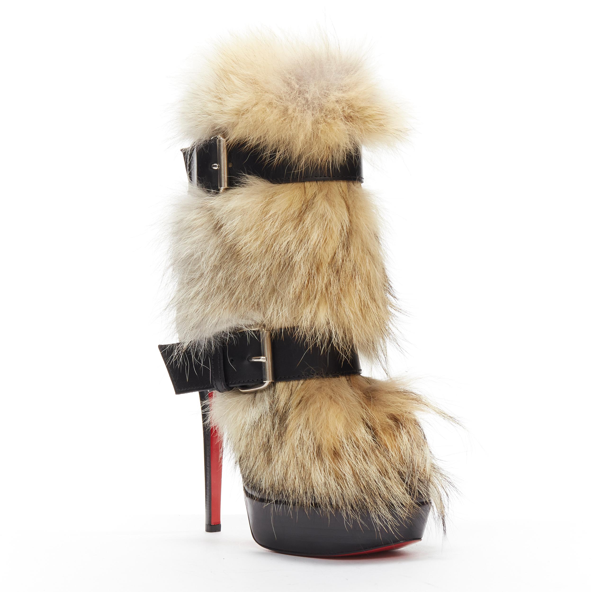CHRISTIAN LOUBOUTIN Toundra 140 brown fur buckle platform ankle boots EU36.5
Reference: TGAS/C02016
Brand: Christian Louboutin
Model: Toundra 140
Material: Fur, Leather
Color: Black, Brown
Pattern: Solid
Closure: Pull On
Lining: Beige Leather
Extra
