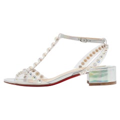 Christian Louboutin Sandalias con correa al tobillo de PVC transparente Faridaravie Talla 37.5