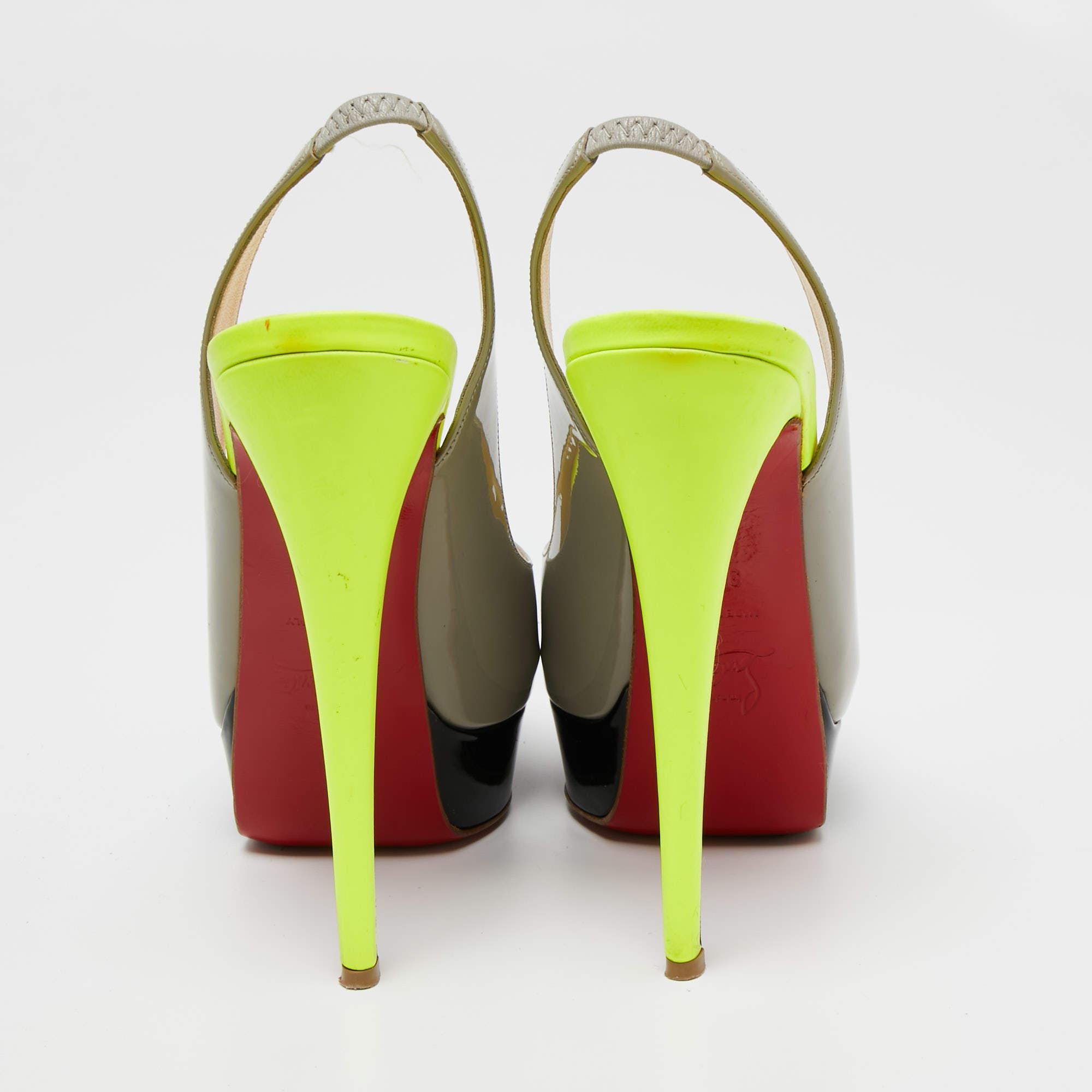 Christian Louboutin Tri-Color Patent Leather Lady Peep-Toe Slingback Sandals Siz In Good Condition For Sale In Dubai, Al Qouz 2
