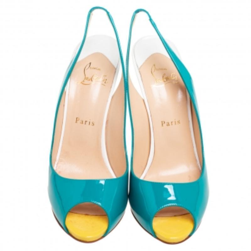 Christian Louboutin Dreifarbiges Lackleder Peep-Toe Slingback Pumps Größe 39 (Beige) im Angebot