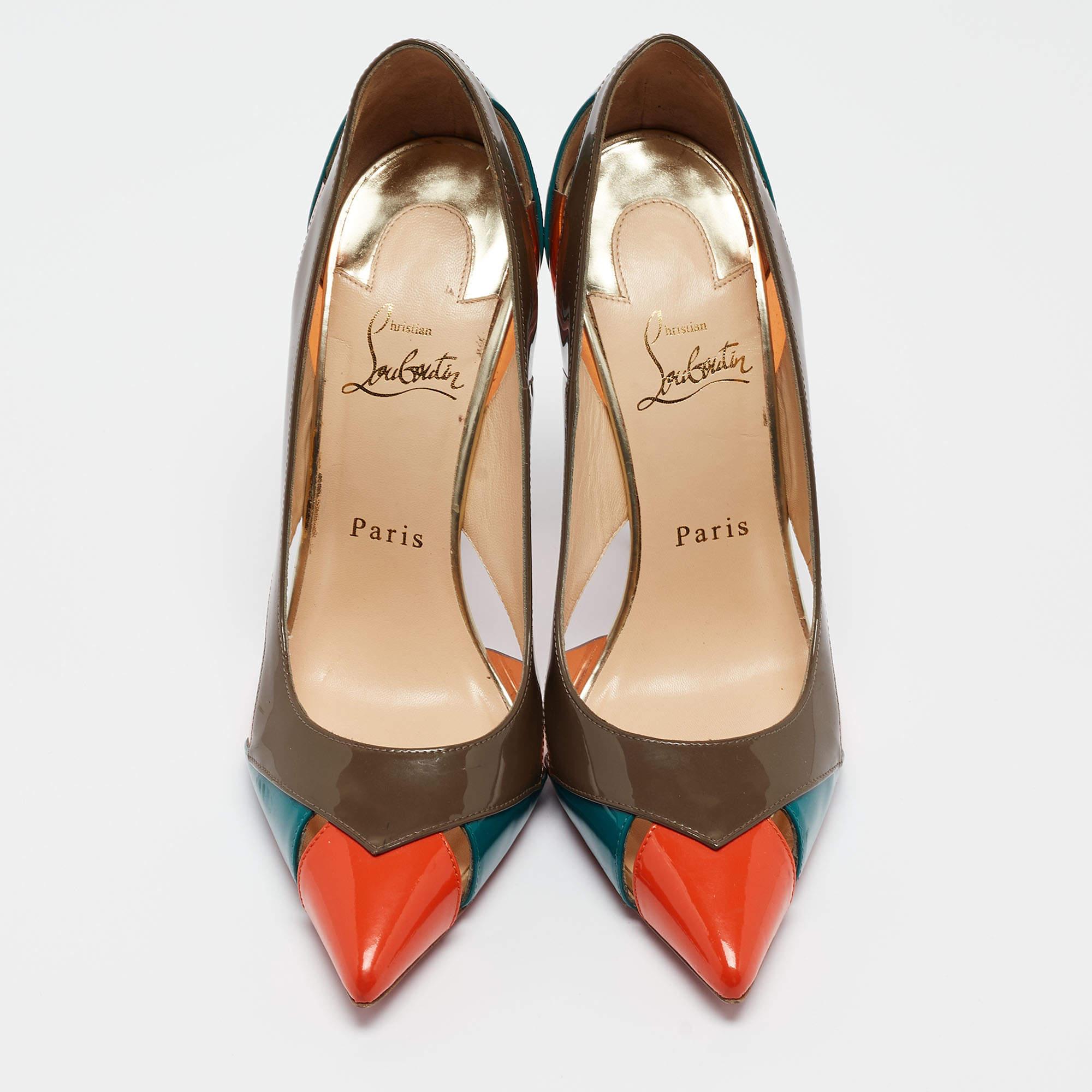 Christian Louboutin is one of the leading names when it comes to a pair of gorgeous pumps like this one. They have been crafted from patent leather & PVC and carry multiple hues that delight. With pointed toes, slip-on style, 12.5cm heels, and