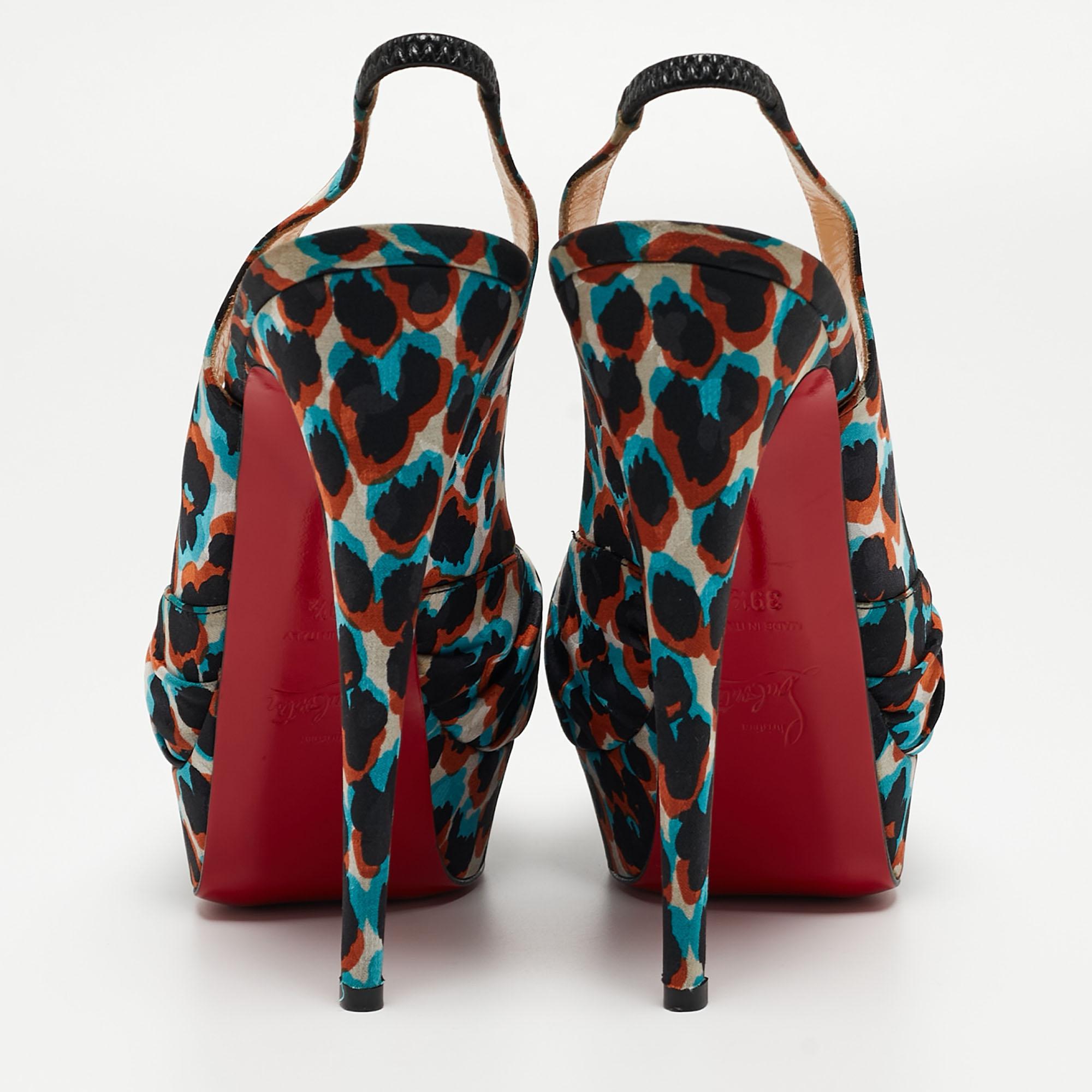 Christian Louboutin Tricolor Printed Fabric Jenny Slingback Pumps Size 39.5 For Sale 4