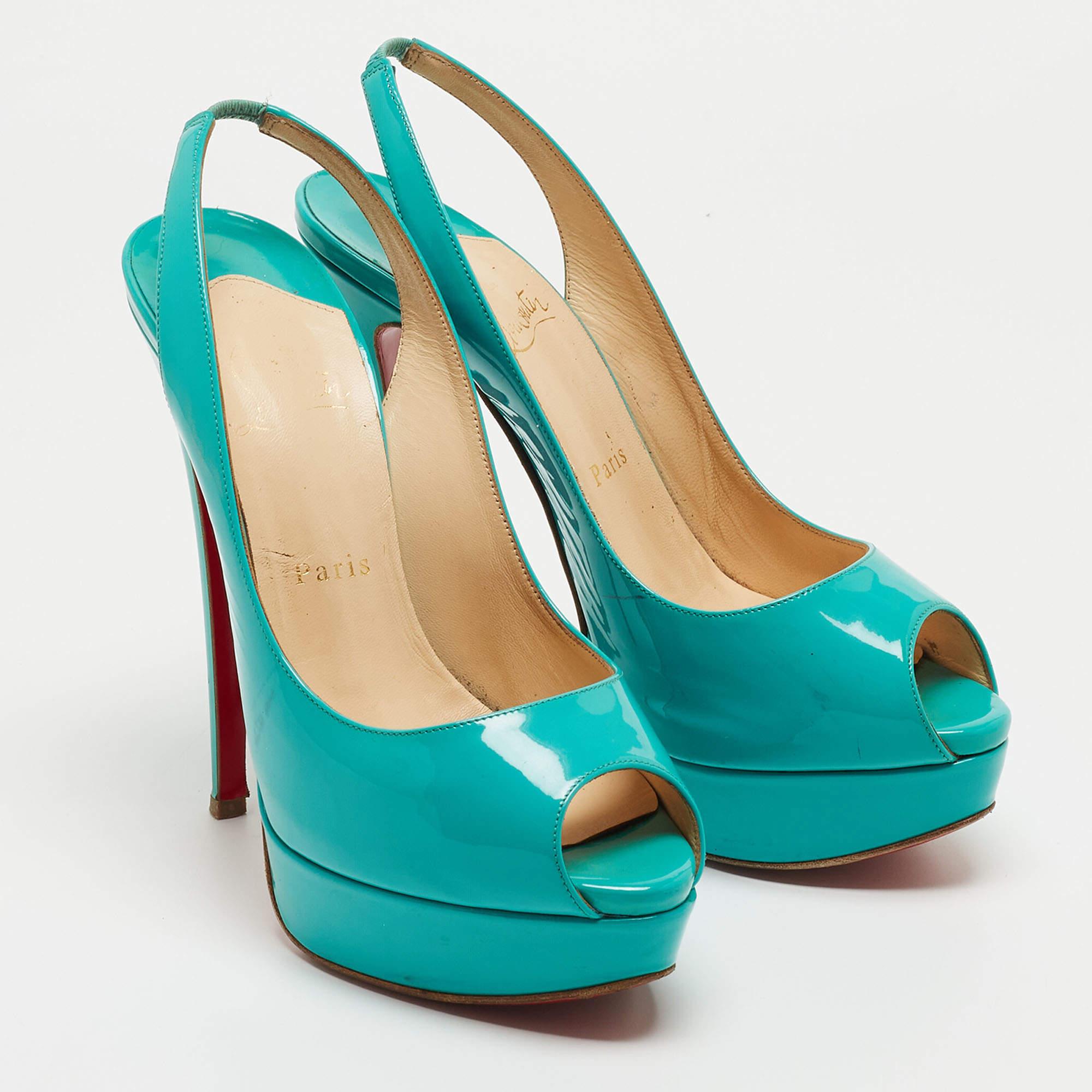 Christian Louboutin Pumps Lady Peep in pelle verniciata turchese misura 39,5 In condizioni discrete a Dubai, Al Qouz 2