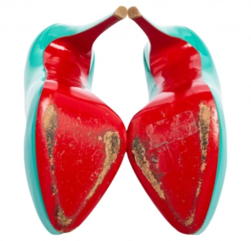  Christian Louboutin escarpins Rolando à plateforme en cuir verni turquoise, taille 37 Pour femmes 