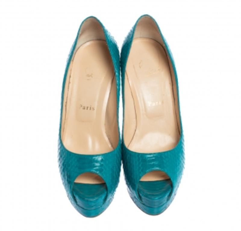 Women's Christian Louboutin Turquoise Snakeskin Lady Peep Toe Platform Pumps Size 39 For Sale