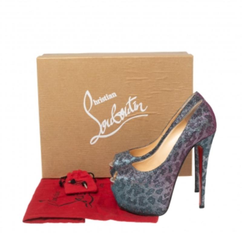 Christian Louboutin - Escarpins bicolores en tissu lamé imprimé léopard - Taille 37,5 en vente 4
