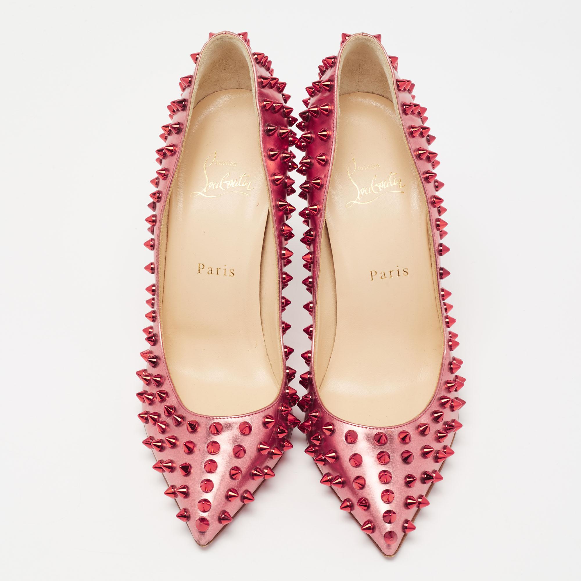 Christian Louboutin Two-Tone Metallic Leather Pigalle Spikes Pumps Size 38.5 In Good Condition For Sale In Dubai, Al Qouz 2