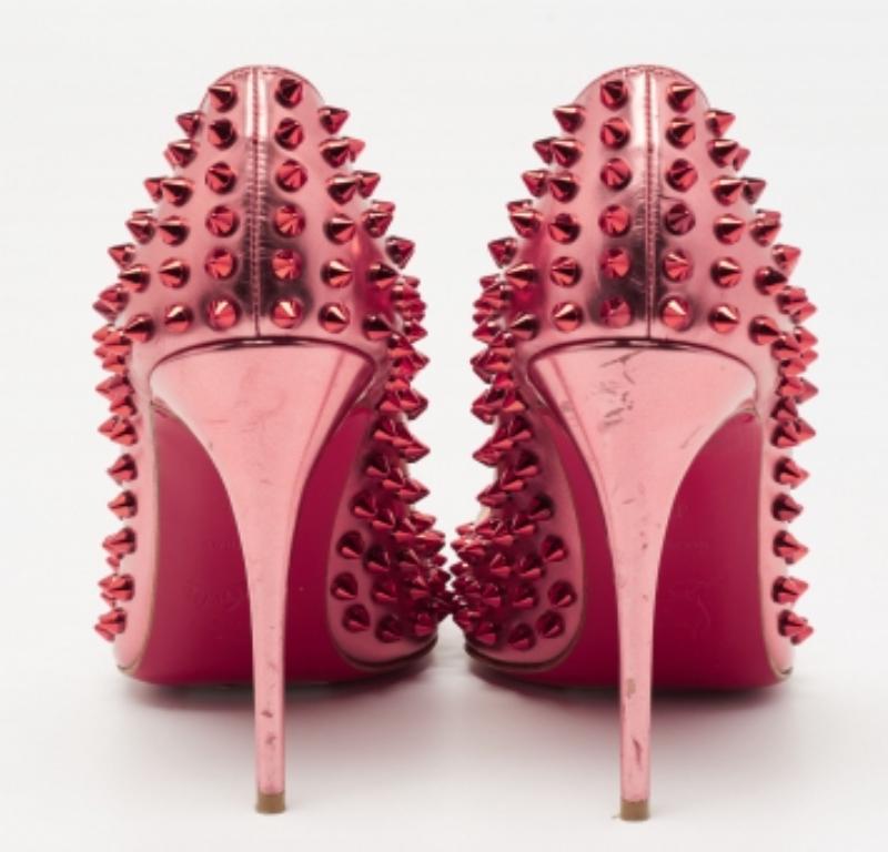 De las mujeres Christian Louboutin Bombas Pigalle con pinchos de cuero metalizado bicolor talla 38.5 en venta
