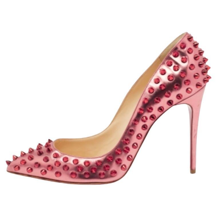 Christian Louboutin Bombas Pigalle con pinchos de cuero metalizado bicolor talla 38.5