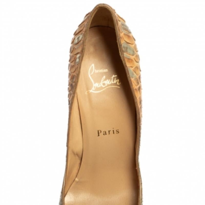 Christian Louboutin - Pumps Peep Toe in pitone bicolore Very Prive New - misura 38,5 In condizioni discrete in vendita a Dubai, Al Qouz 2