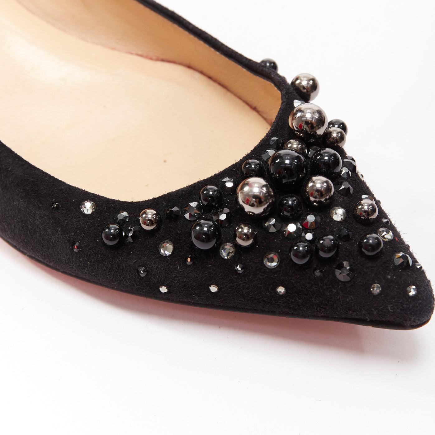 CHRISTIAN LOUBOUTIN Veau Velours black suede beaded embellished flats EU35.5
Reference: YIKK/A00157
Brand: Christian Louboutin
Model: Veau Velours
Material: Suede
Color: Black
Pattern: Solid
Closure: Slip On
Lining: Nude Leather
Extra Details: