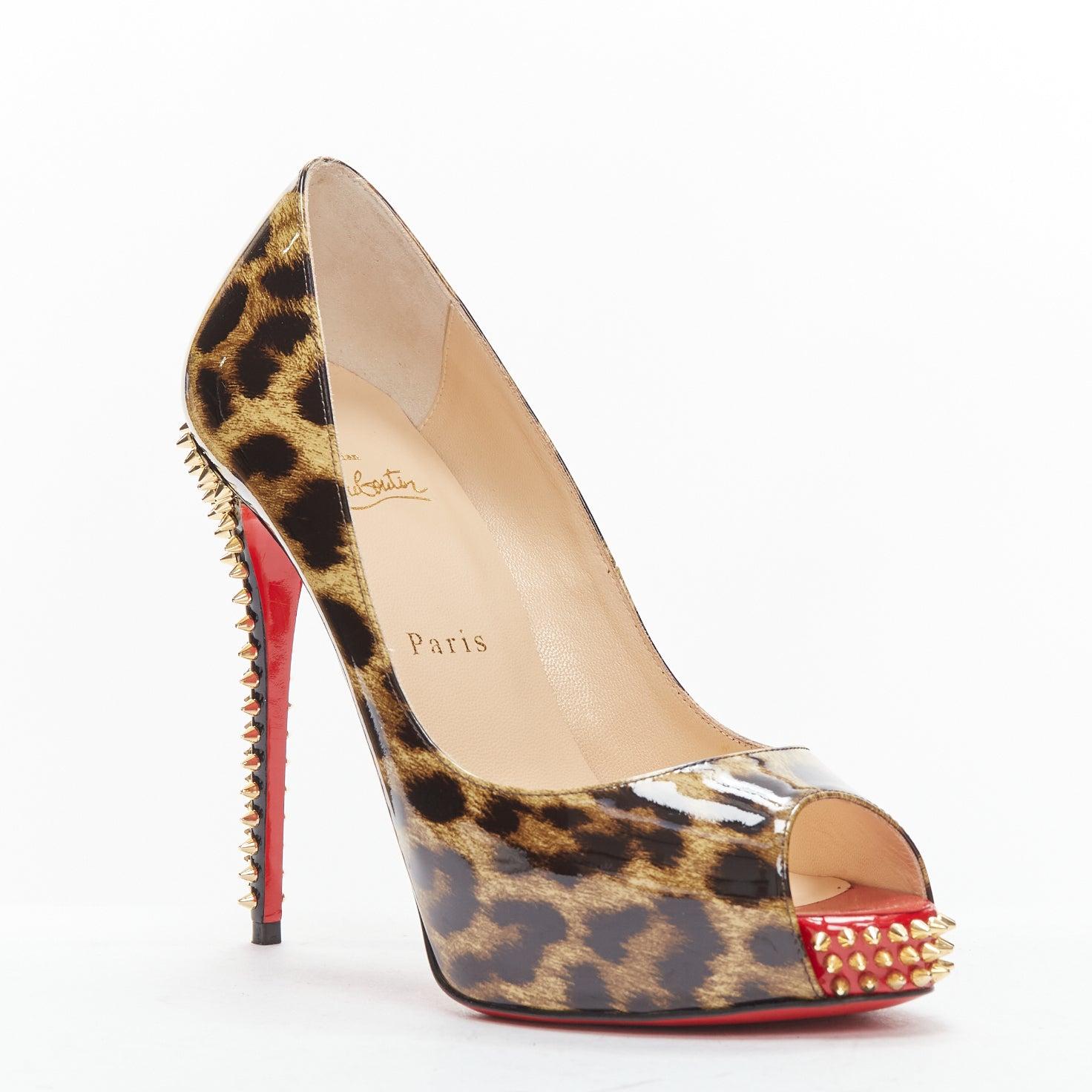 CHRISTIAN LOUBOUTIN Very Prive 120 leopard patent gold spike platform heels EU38
Reference: TGAS/D00720
Brand: Christian Louboutin
Model: Very Prive Spikes 120
Material: Patent Leather
Color: Brown, Gold
Pattern: Leopard
Closure: Slip On
Lining: