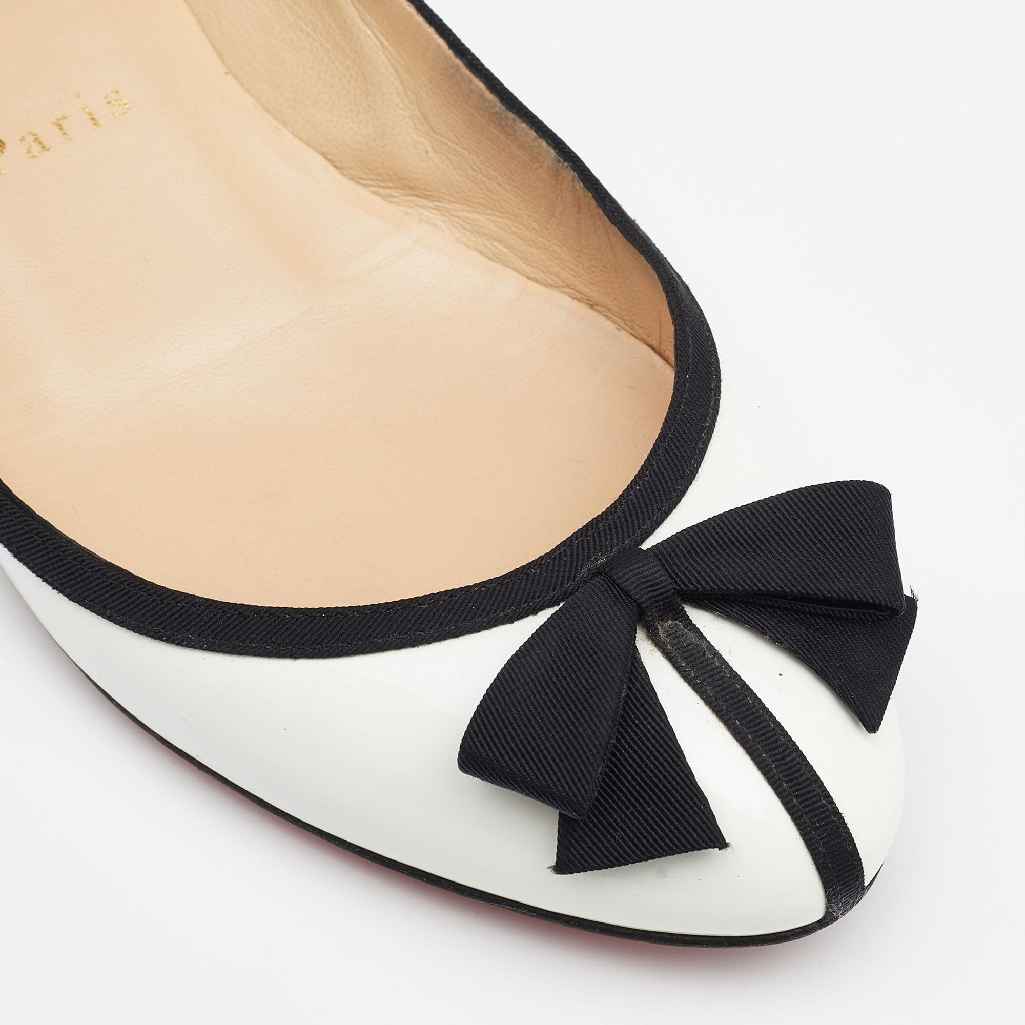 Christian Louboutin White/Black Patent Balinodono Bow Ballet Flats Size 36.5 In Good Condition In Dubai, Al Qouz 2