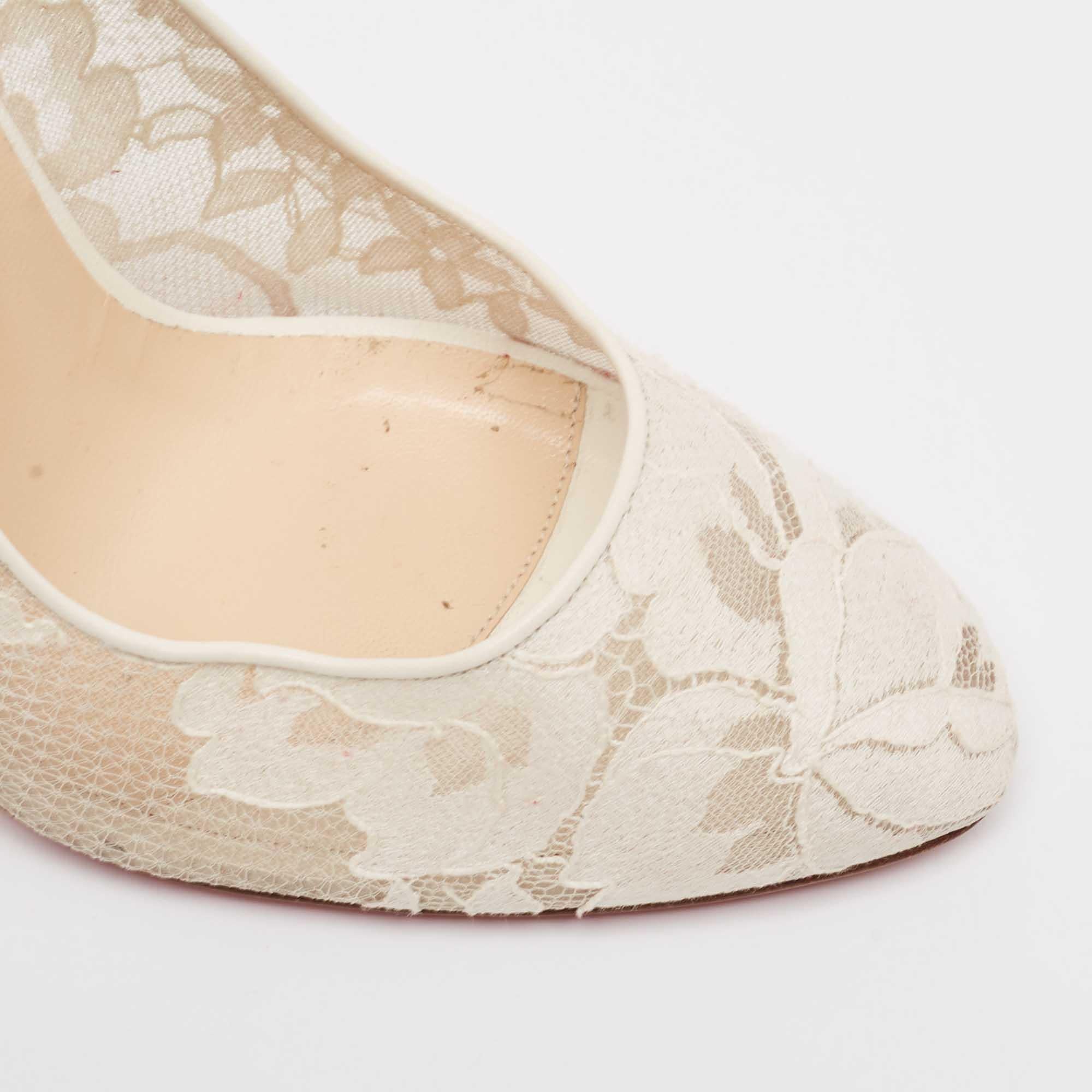 Christian Louboutin - Escarpins Dorissima en dentelle blanche, taille 40 1