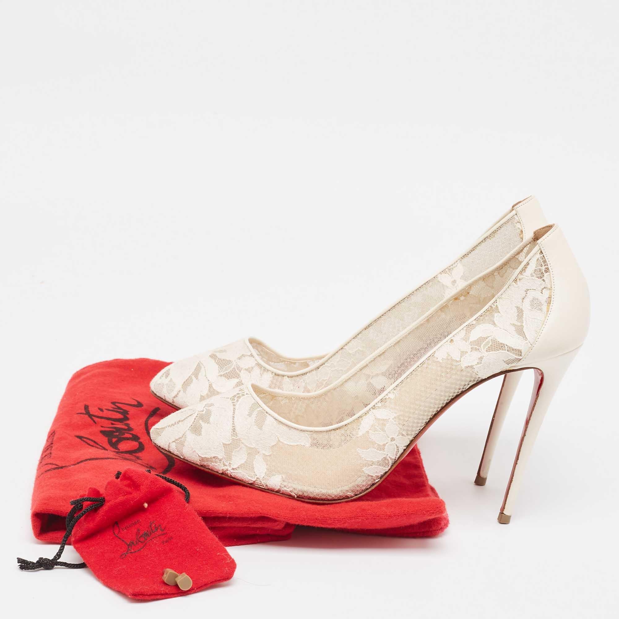 Christian Louboutin - Escarpins Dorissima en dentelle blanche, taille 40 3