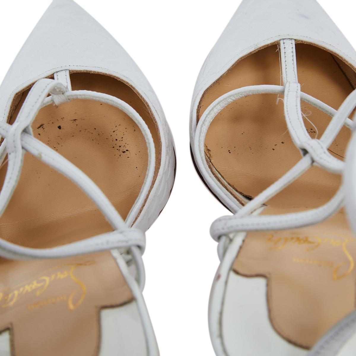 Christian Louboutin White Leather Kadreyana Strappy Sandals Size 37 In Good Condition In Dubai, Al Qouz 2