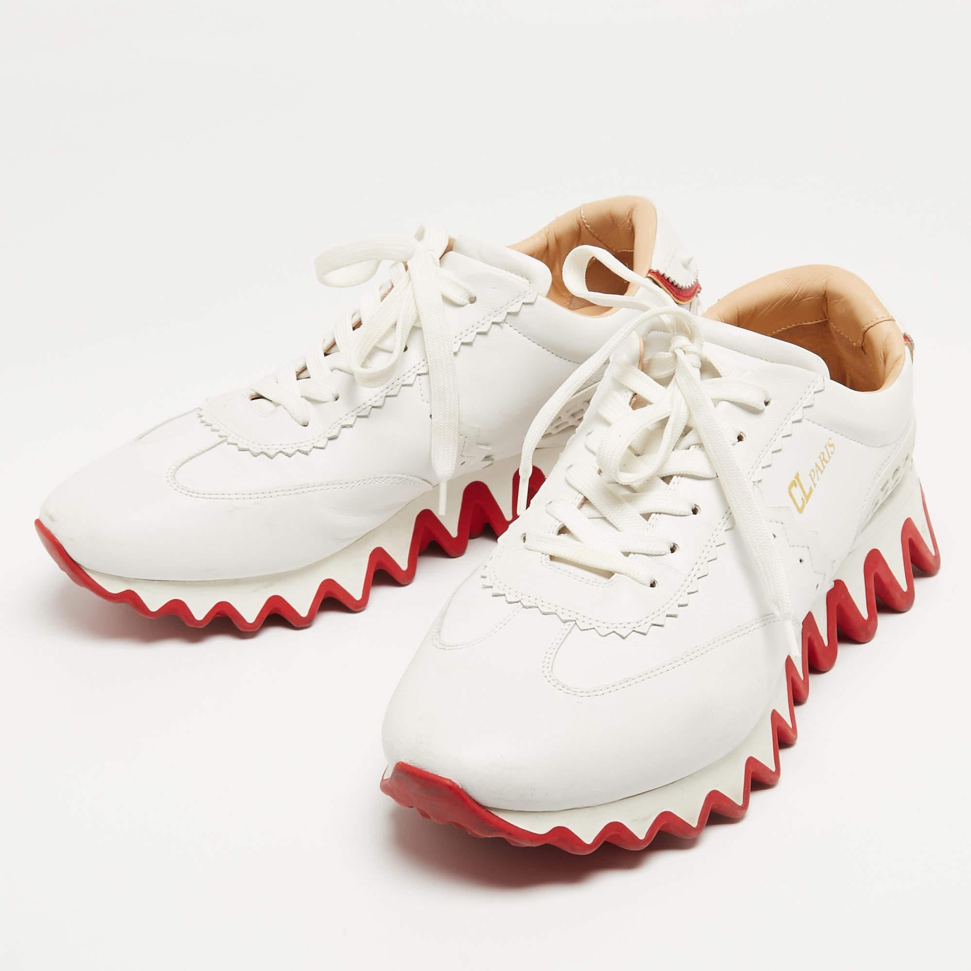 Christian Louboutin White Leather Loubishark Sneakers Size 44 In Good Condition In Dubai, Al Qouz 2