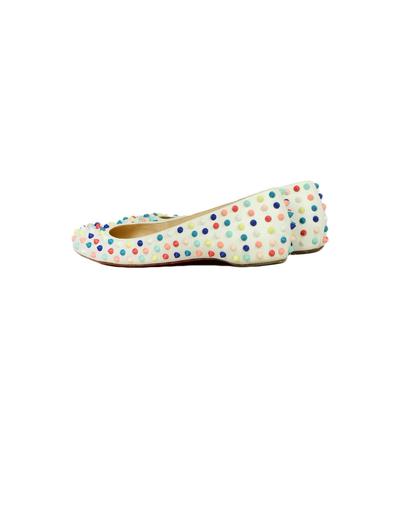 Christian Louboutin White/ Multicolor Gozul Spikes Flats sz 40.5 rt. $1, 095 In Excellent Condition In New York, NY