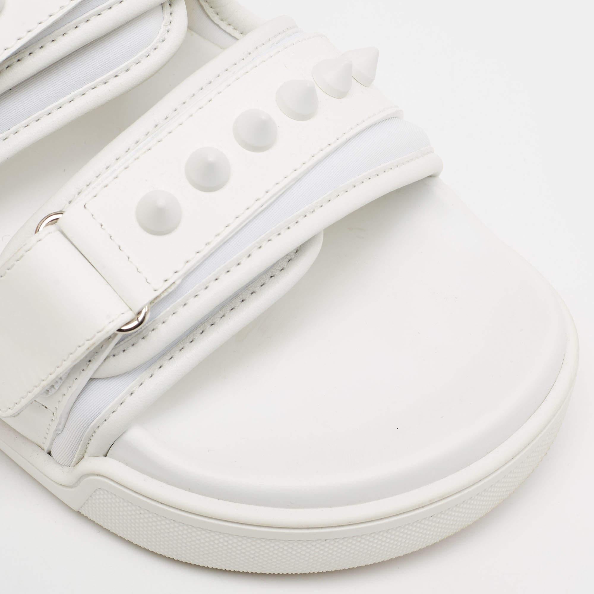 Christian Louboutin White Neoprene and Leather Daddy Pool Sandals Size 39 For Sale 3