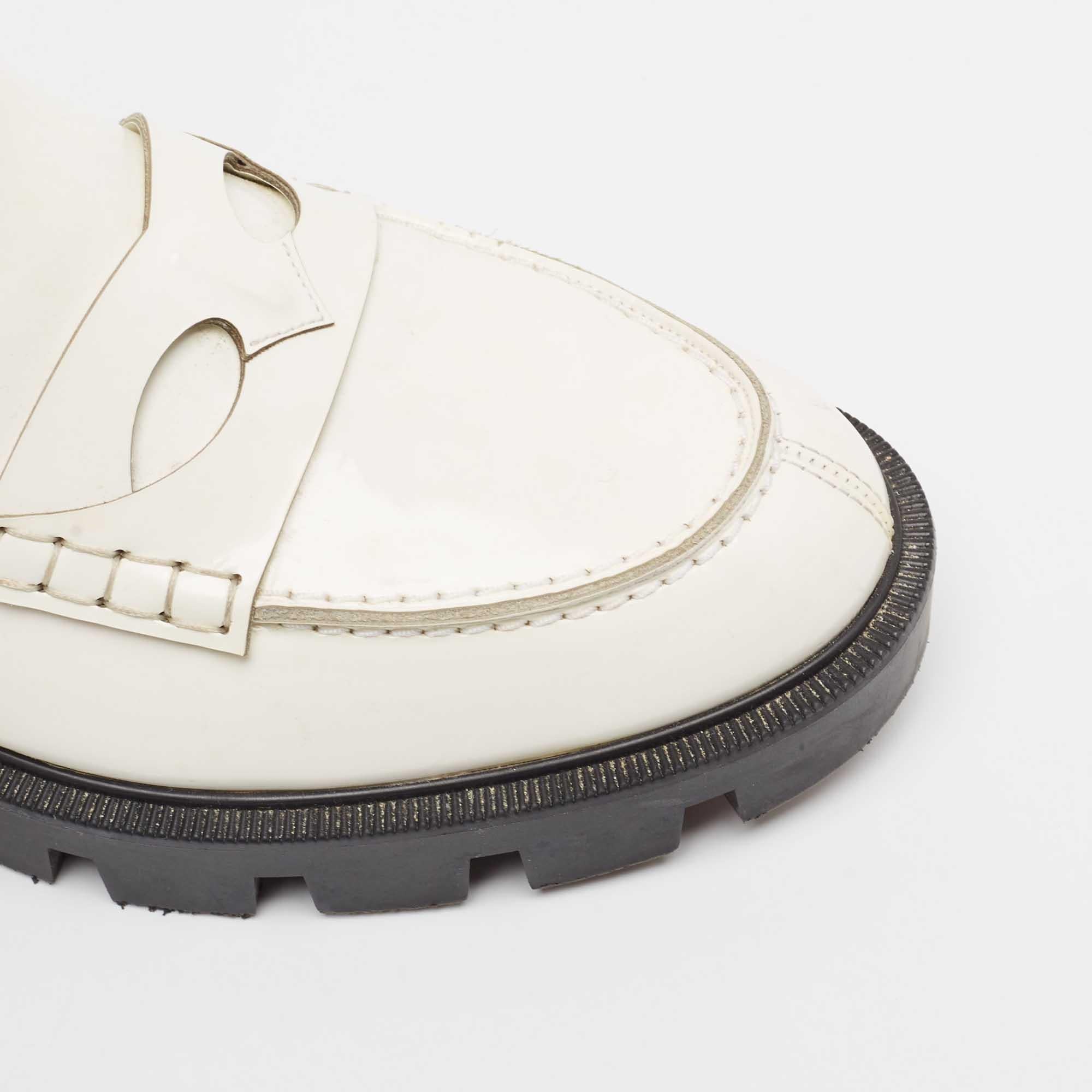 Christian Louboutin White Patent Leather Montezu Ankle Length Boots Size 38 3