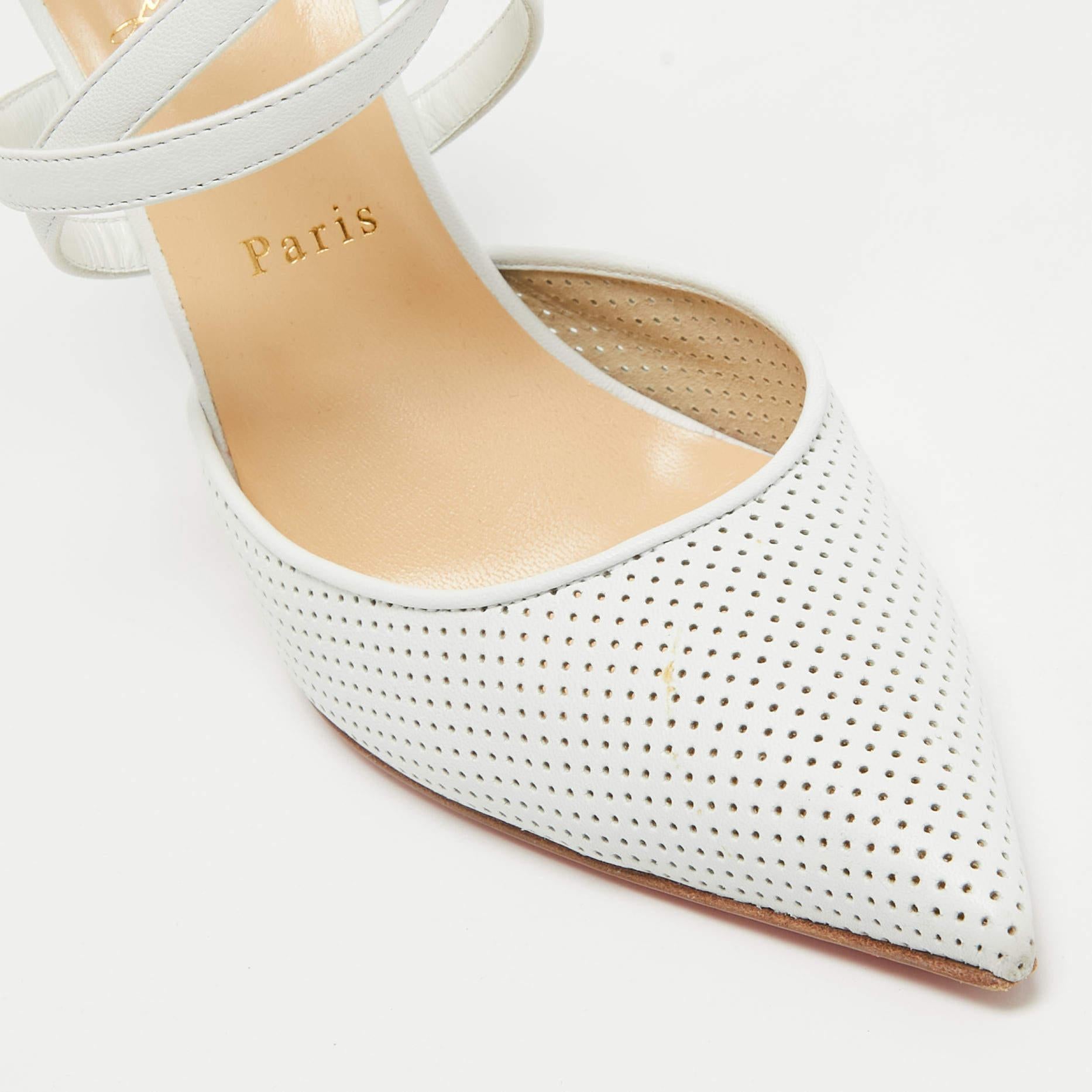 Women's Christian Louboutin White Perforated Leather Victororilla Pumps Size 39.5 For Sale