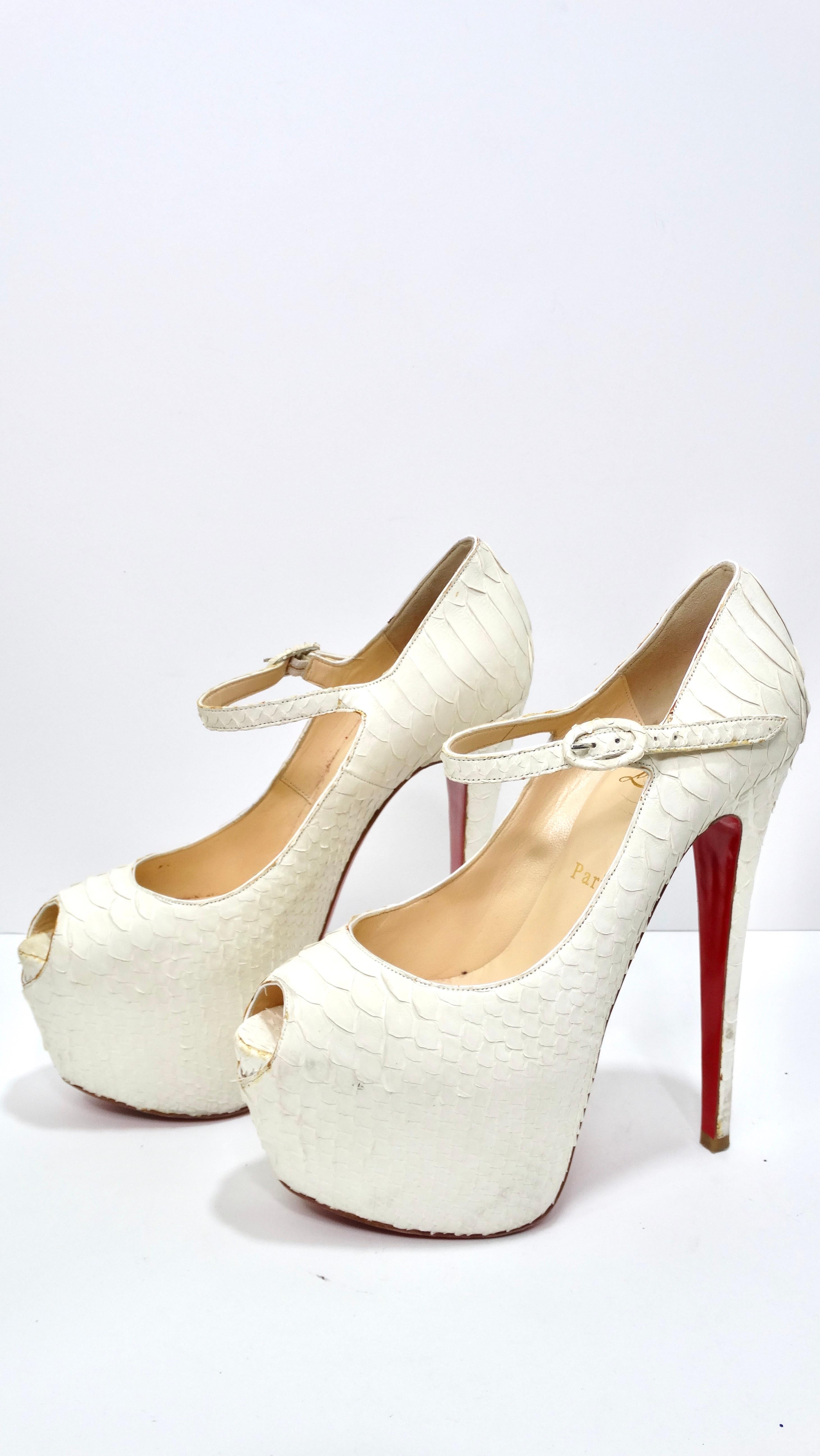 Christian Louboutin White Python Leather Platform Heels In Excellent Condition For Sale In Scottsdale, AZ