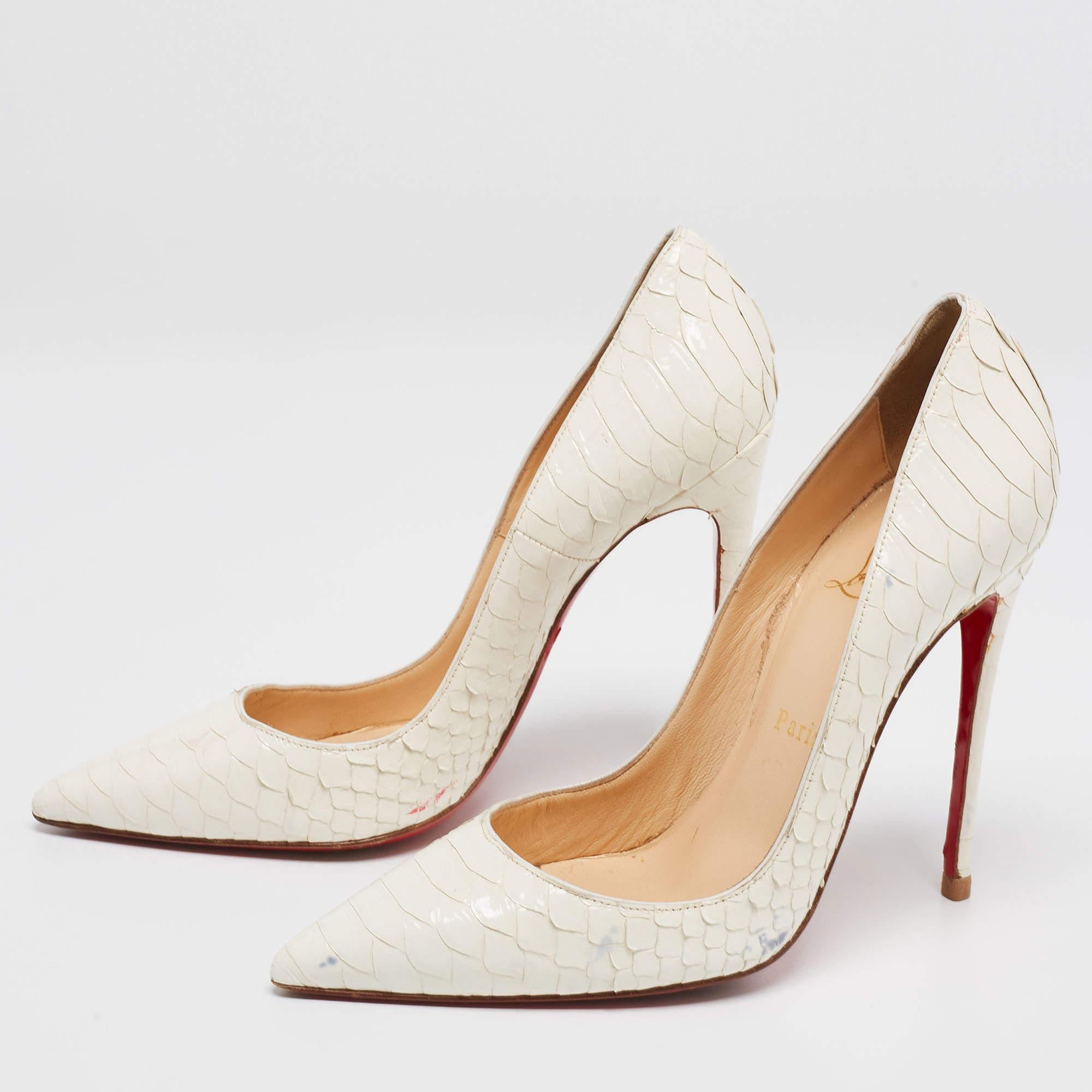 These So Kate pumps from Christian Louboutin are iconic and brilliantly created. They were designed with selective features that inherited the brand's signature skill and legacy effortlessly. Made using white python patent leather into a