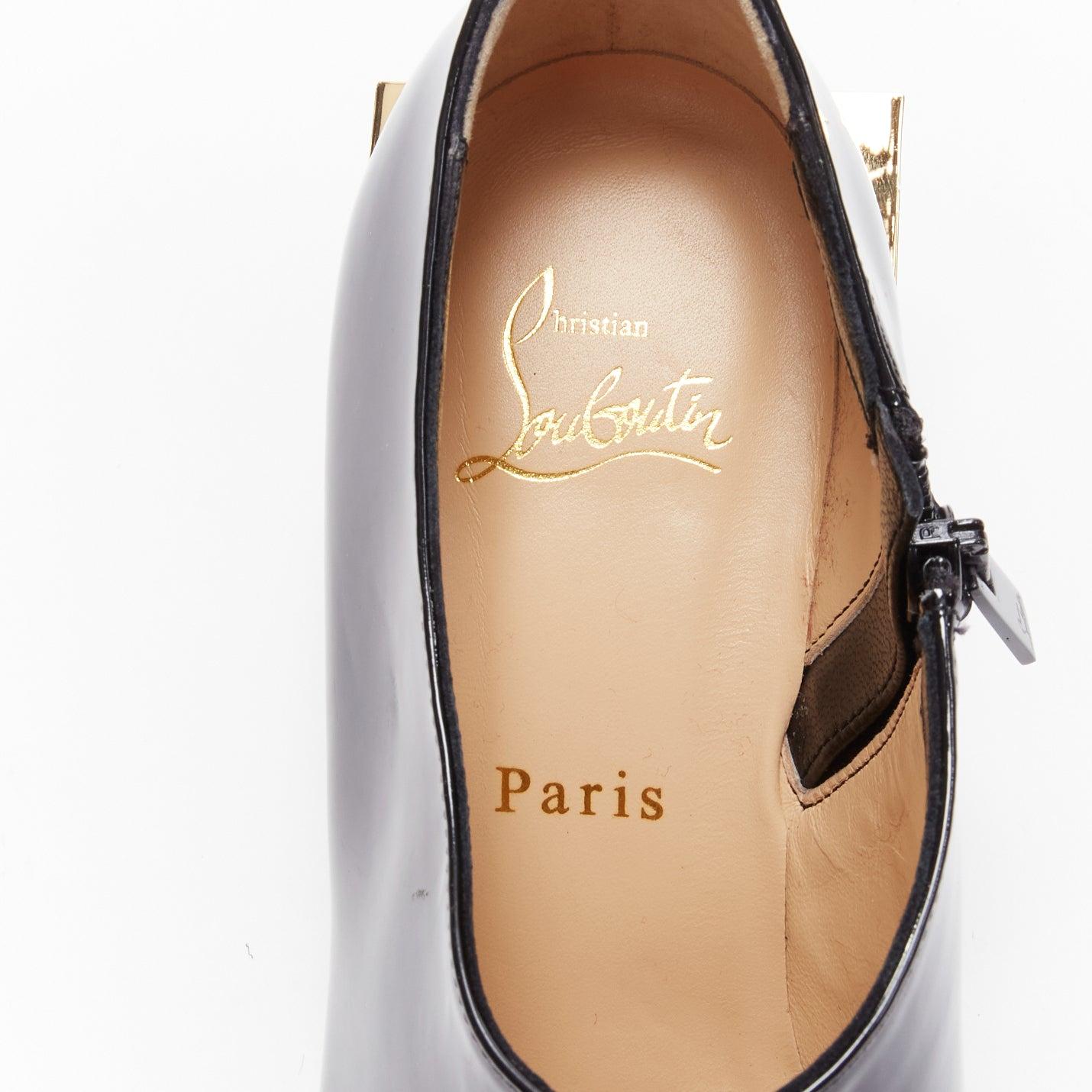 CHRISTIAN LOUBOUTIN Xilobooties 55 talon pyramide or verni noir EU38 en vente 4