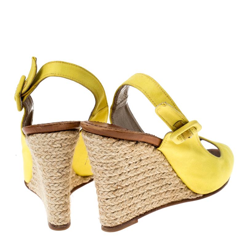 Christian Louboutin Yellow Canvas Wedge Peep Toe Slingback Sandals Size 36 In Good Condition In Dubai, Al Qouz 2
