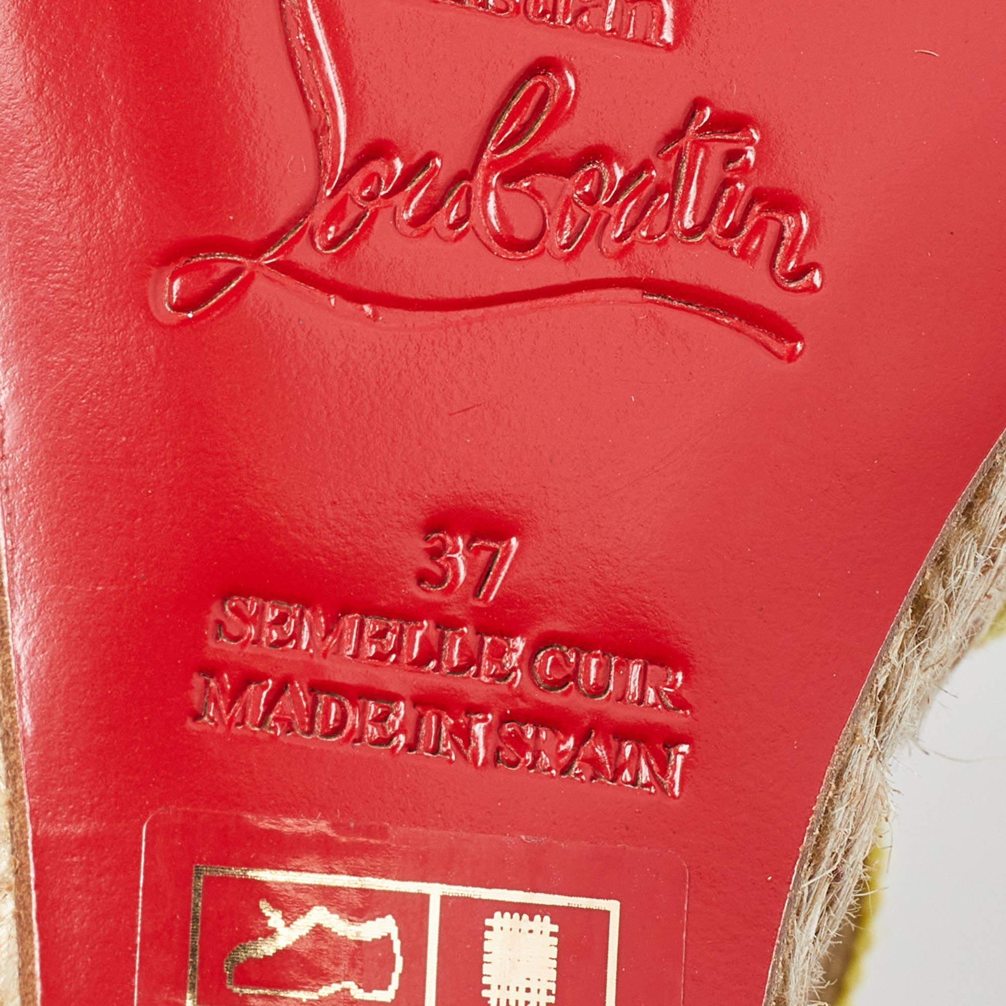Beige Christian Louboutin Sandales compensées Delfin Espadrille en tissu jaune taille 37 en vente
