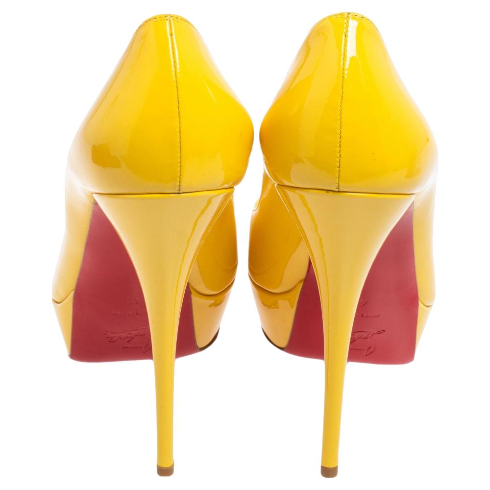 Christian Louboutin Yellow Patent Leather Lady Peep Toe Platform Pumps Size 41 In Good Condition In Dubai, Al Qouz 2