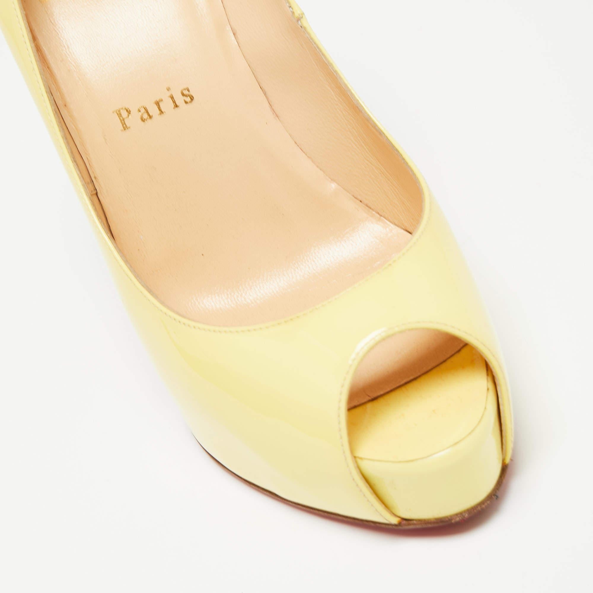 Christian Louboutin Yellow Patent Leather Very Prive Peep Toe Platform Pumps Siz For Sale 2