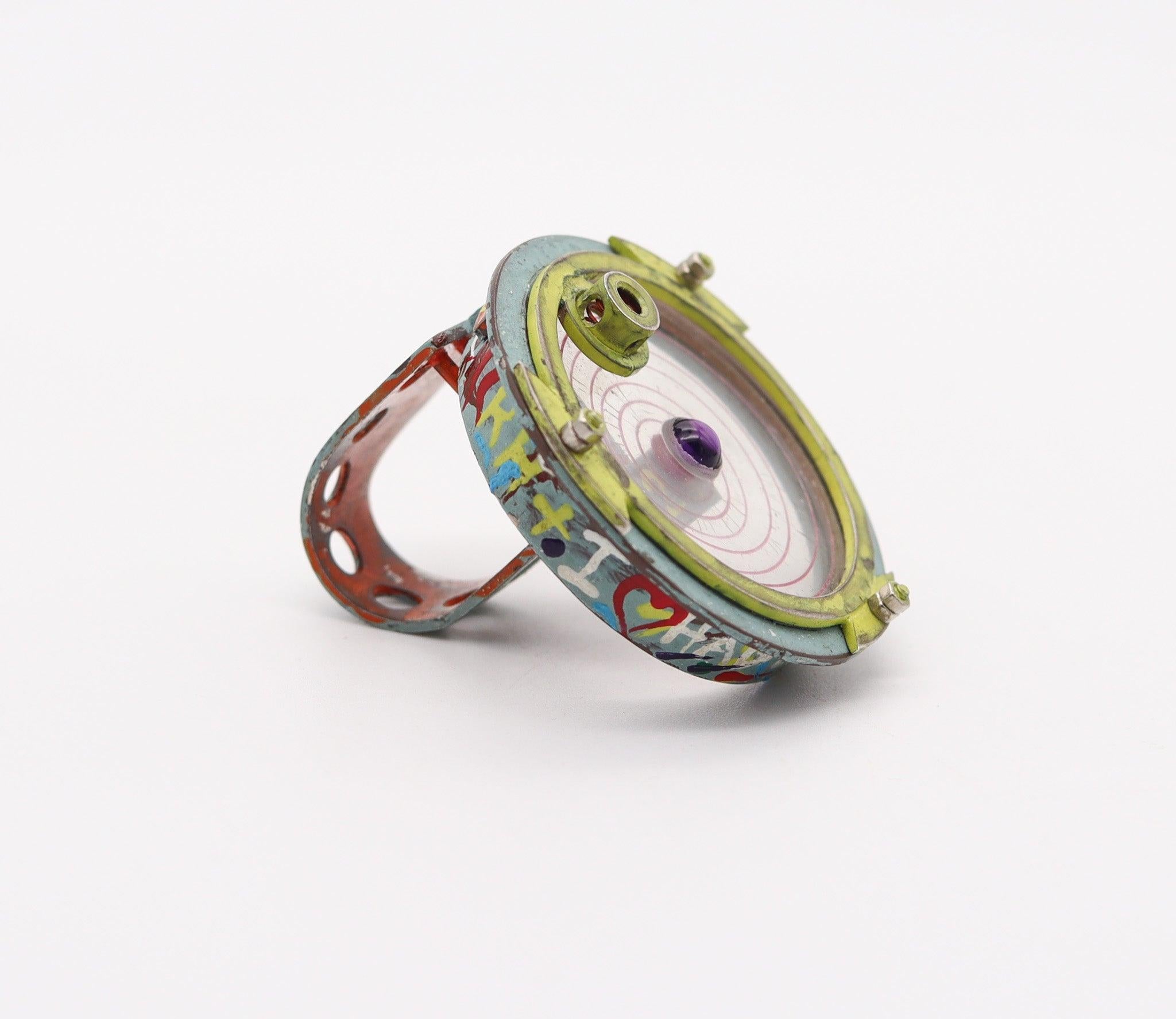 Modernista CHRISTIAN QUICENO 2017 Anello scultoreo concettuale in materiali riciclati in vendita
