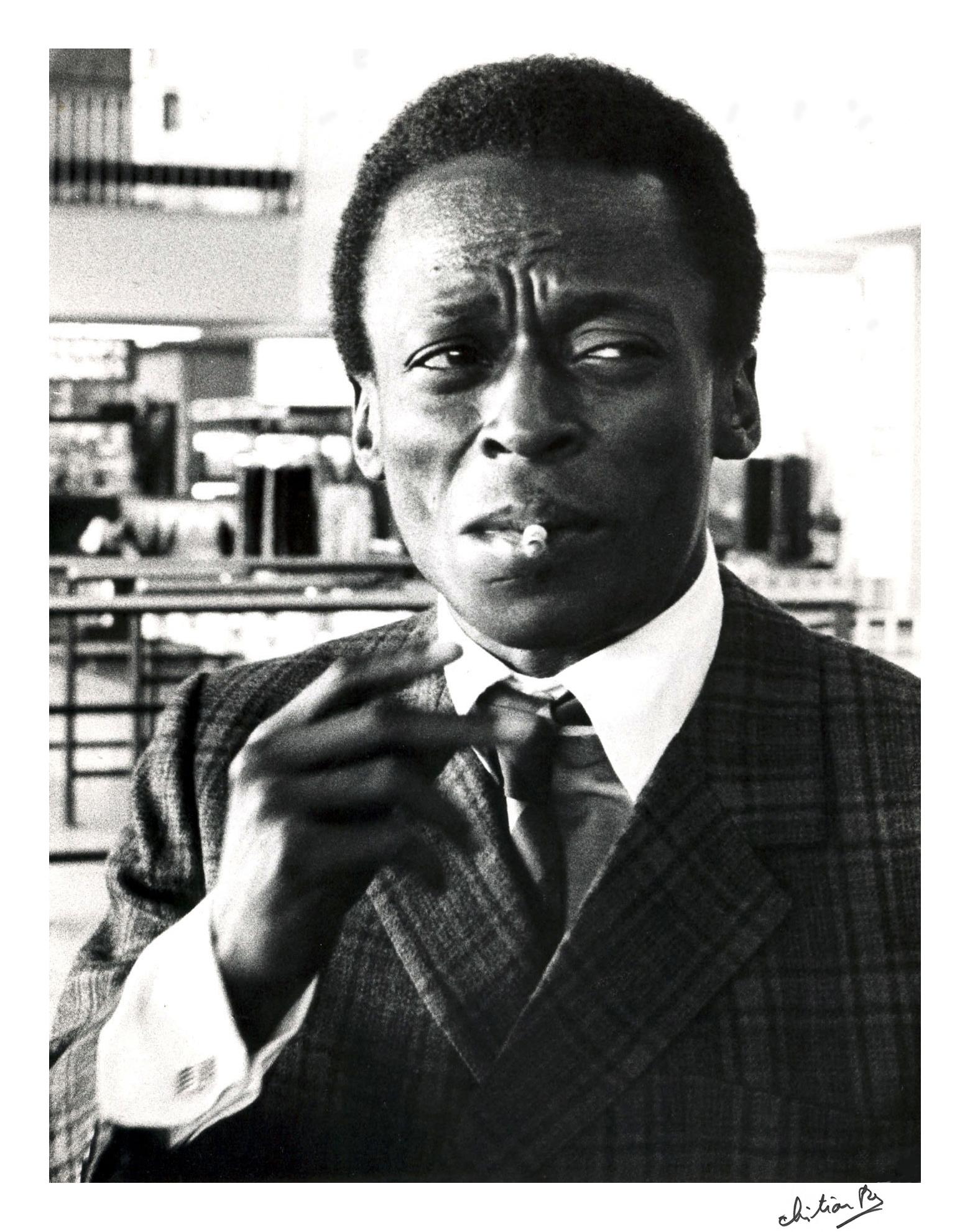 King miles. Майлз Дэвис. Майлз Дэвис фото. Miles Davis photo.