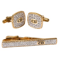 Christian Silver Tone Logo Tie Clip And Cufflinks Set