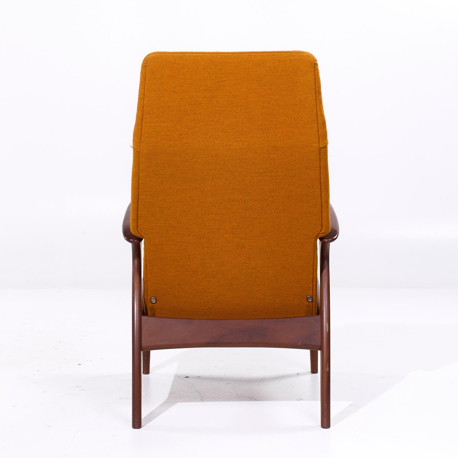20th Century Christian Sorensen for Gorm Mobler Mid Century Danish Teak Recliner For Sale