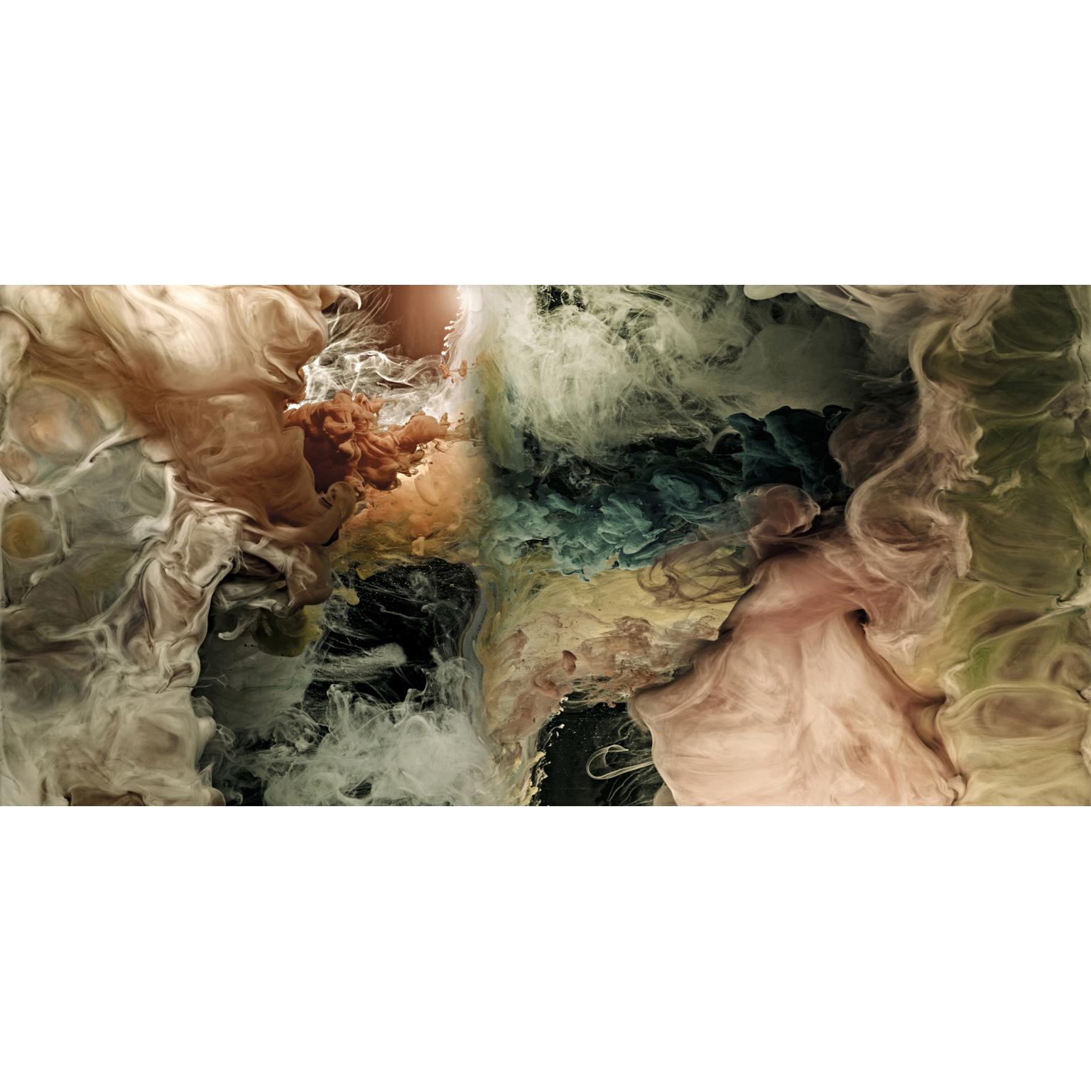 Großformatige Fotografie von hypnotisierenden Farbkompositionen flüssiger Wolkenlandschaftsmalerei im Wasser, abstrakte Flüssigkeitslandschaften aus dem Werkkomplex 'Hemisphere'

Hemisphäre IV von Christian Stoll

30 x 62,5 Zoll (76 x 158cm)
Auflage