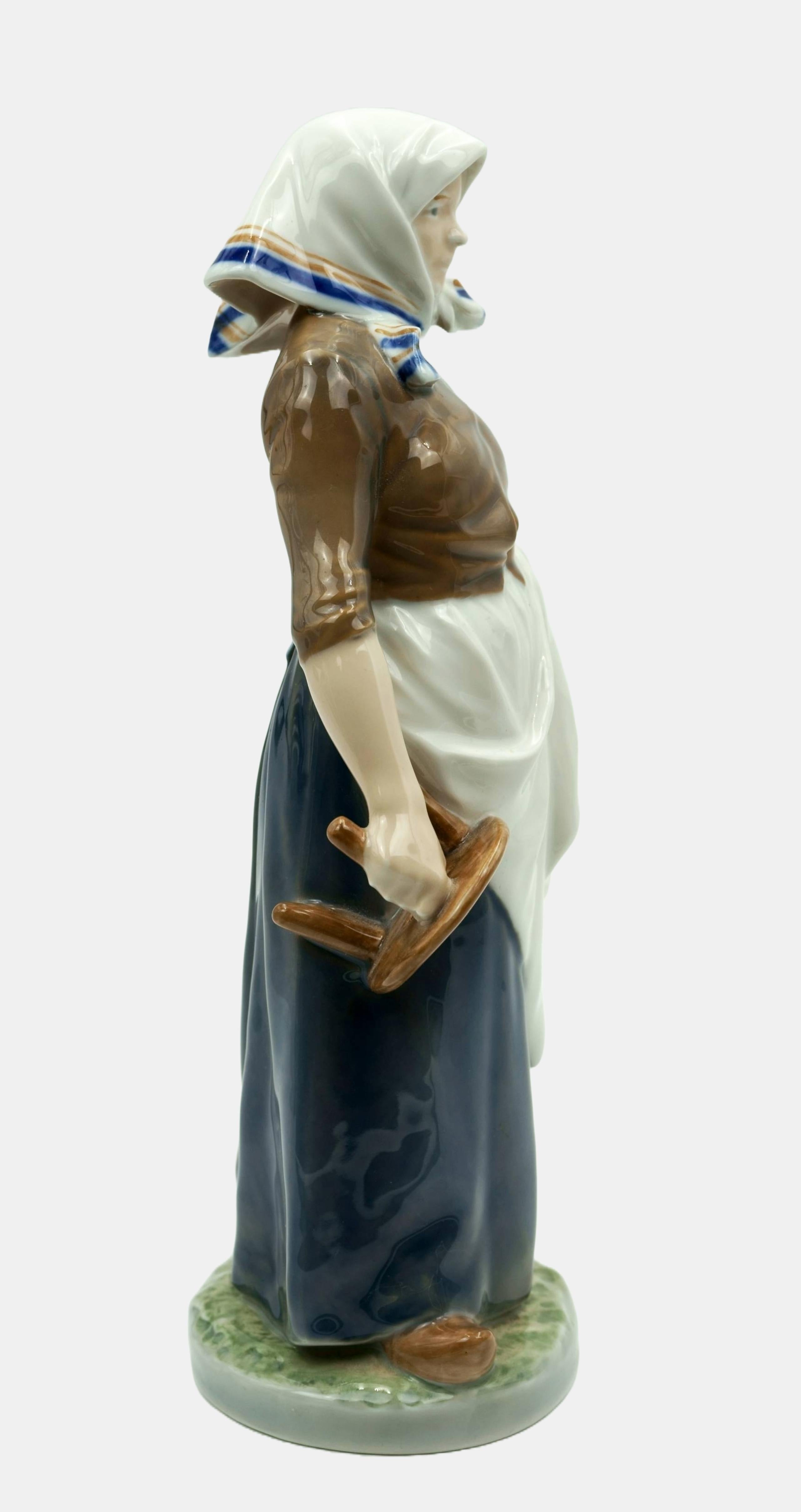 Royal Copenhagen Figure Milkmaid / - The dignity of the farmer's wife - - Gray Figurative Sculpture by Christian Thomsen