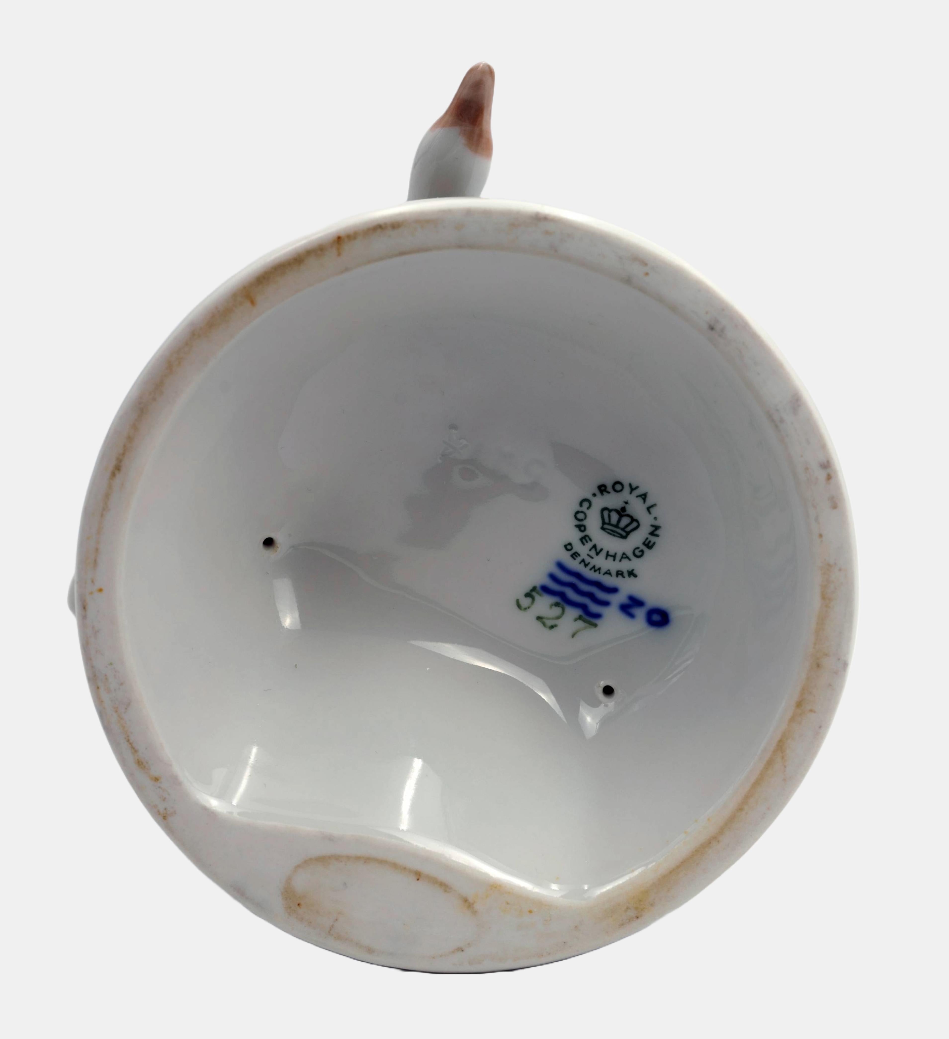 Royal Copenhagen Figur Bauern Mädchen mit Gänse / - Die Gänsemutter - im Angebot 1