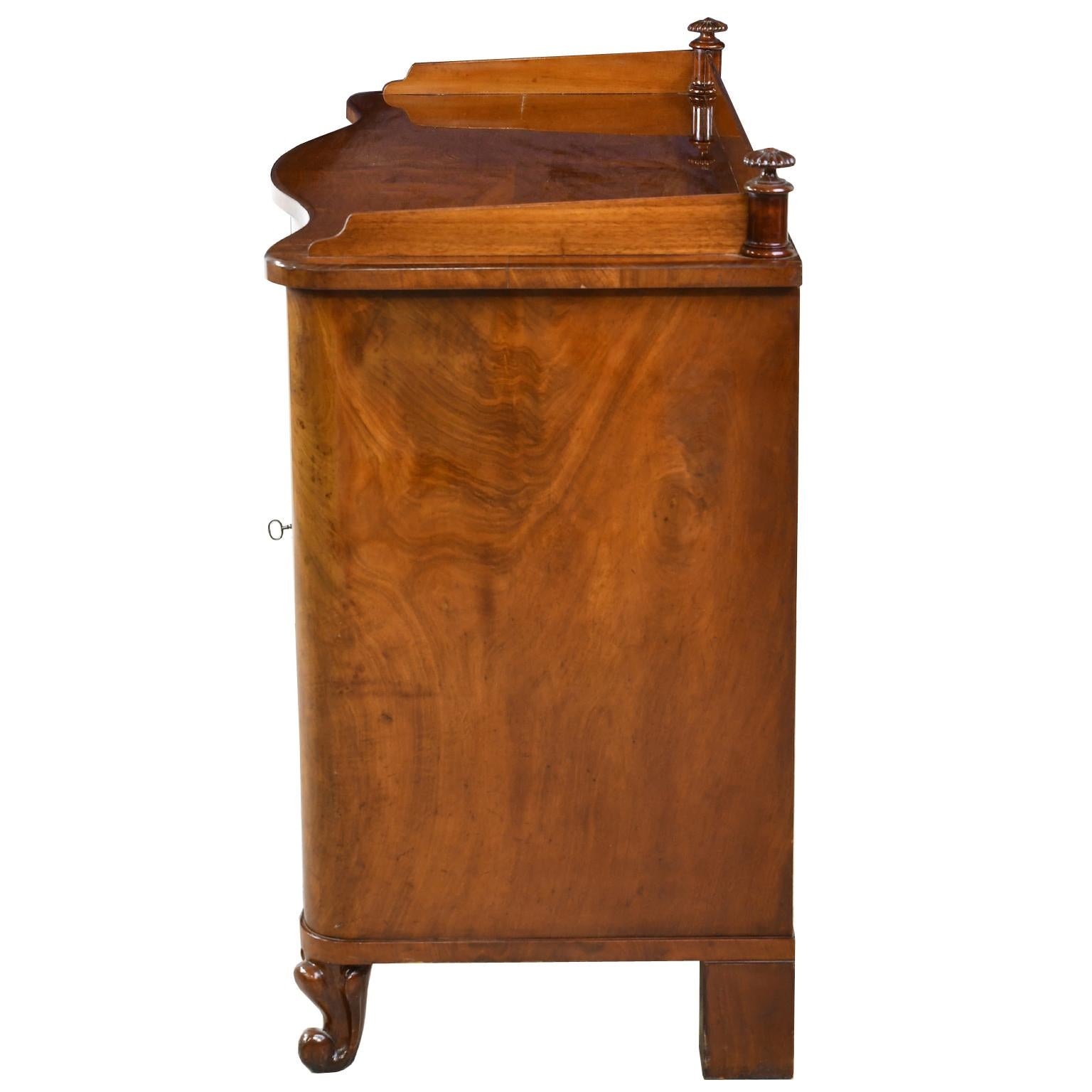 Danish Christian VIII Serpentine-Front Sideboard in West Indies Mahogany, circa 1850 For Sale