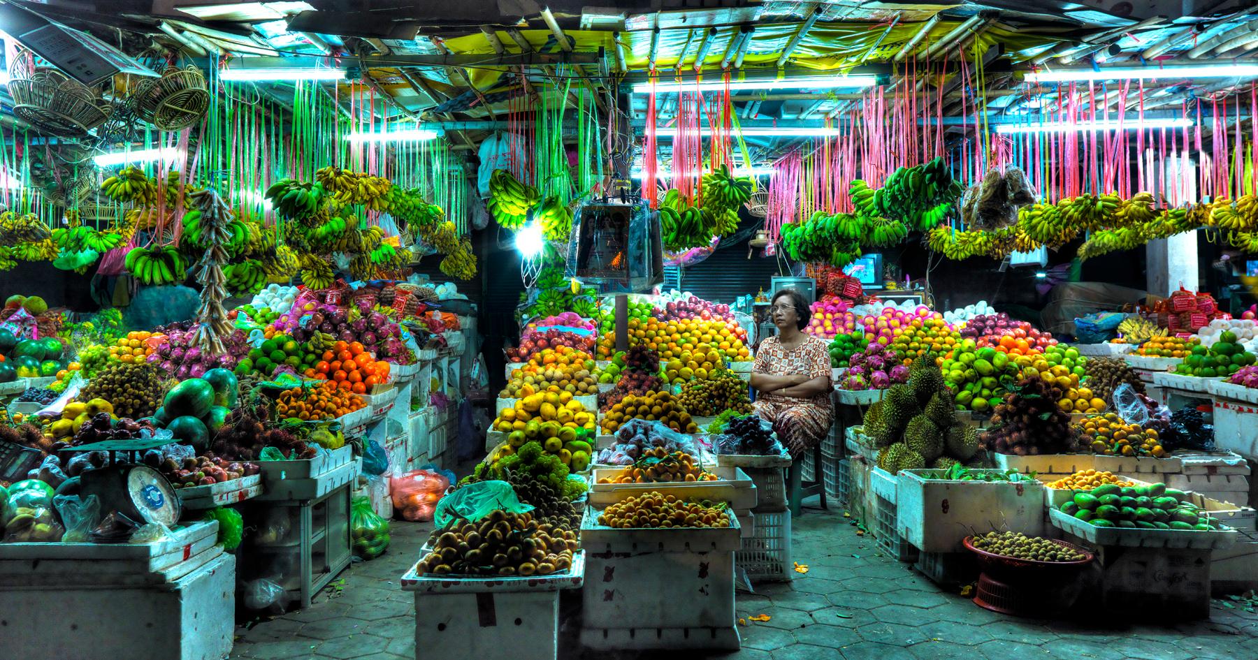 Christian Voigt Color Photograph - Fruit Market