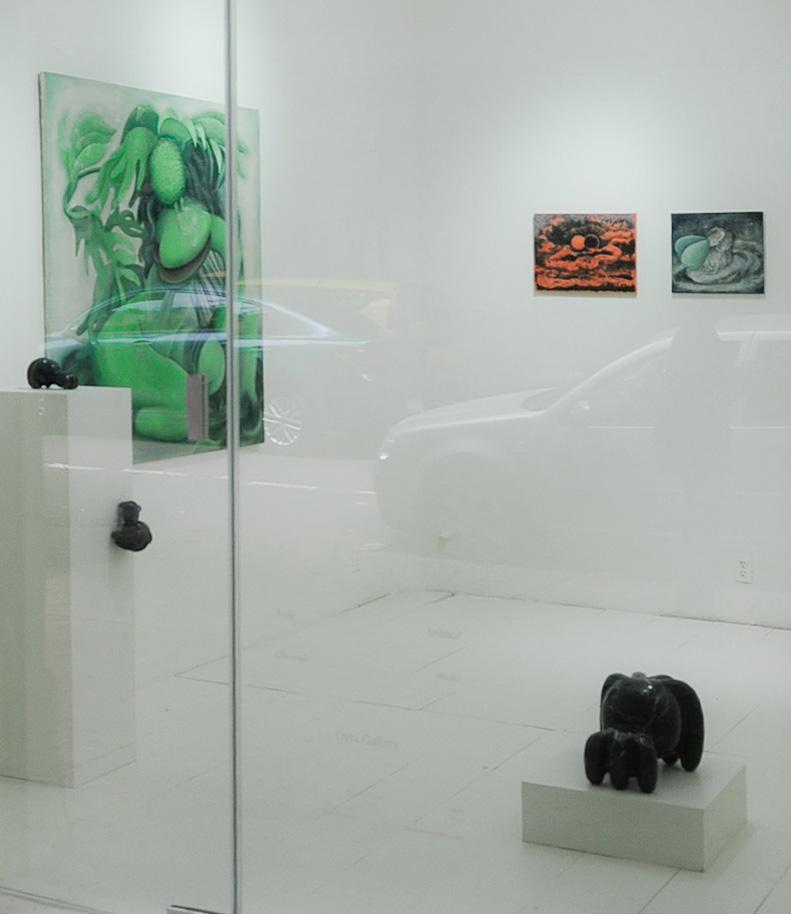 Vampirismo tropical entfaltet sich als ein üppiger und feuchter Organismus, der von Christian Wedels Erinnerungen an das Leben im Dschungel geprägt ist. Die Formen wirken feucht und dicht und erinnern an eine von Hitze und Schatten aufgequollene