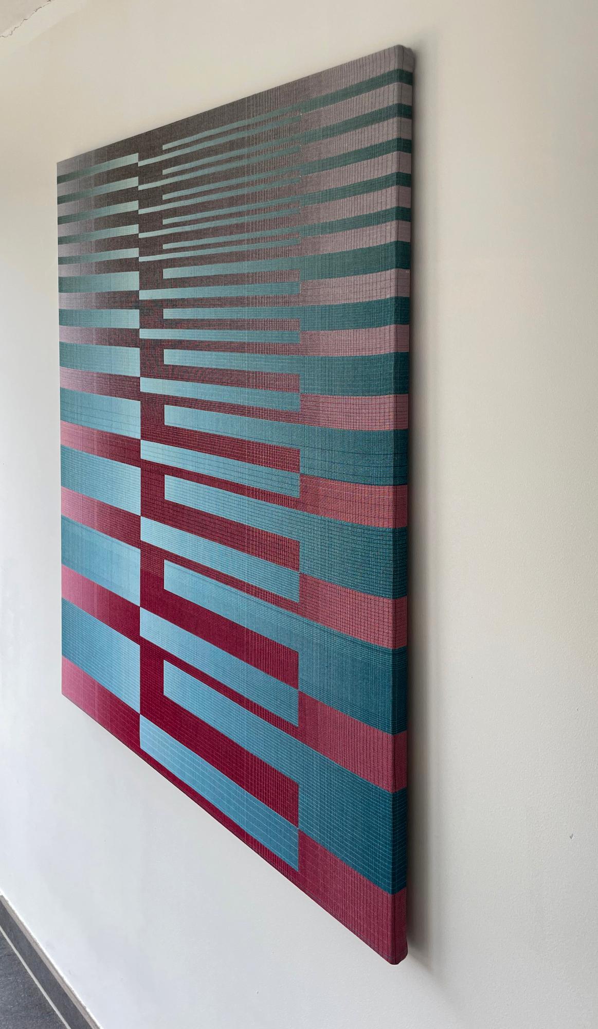 2022I-9 von Christiane Maurer – Textil, geometrisch, in blauen und burgunderroten Blau- und Burgundertönen gehalten im Angebot 5